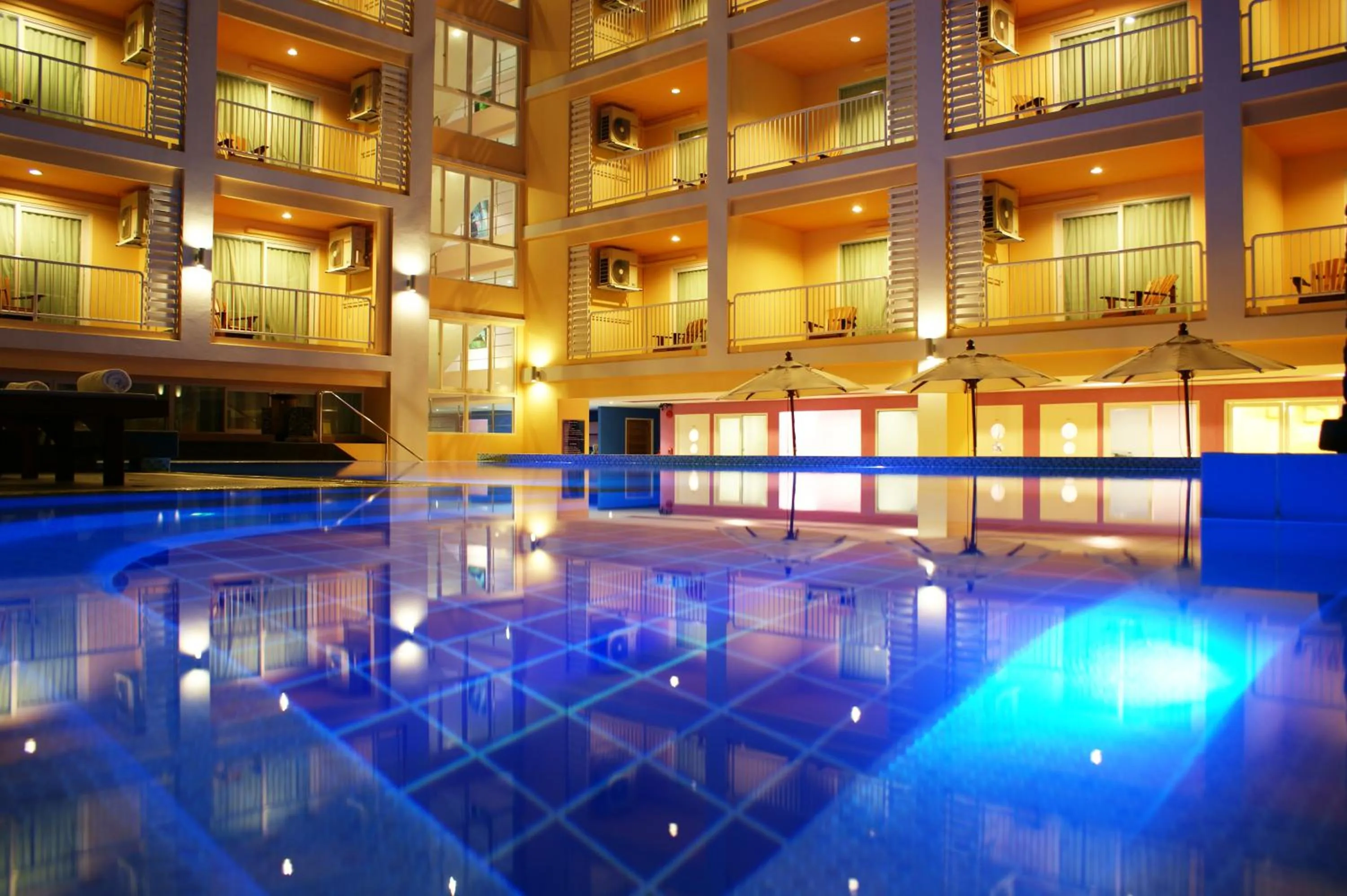 Swimming pool in Best Bella Pattaya