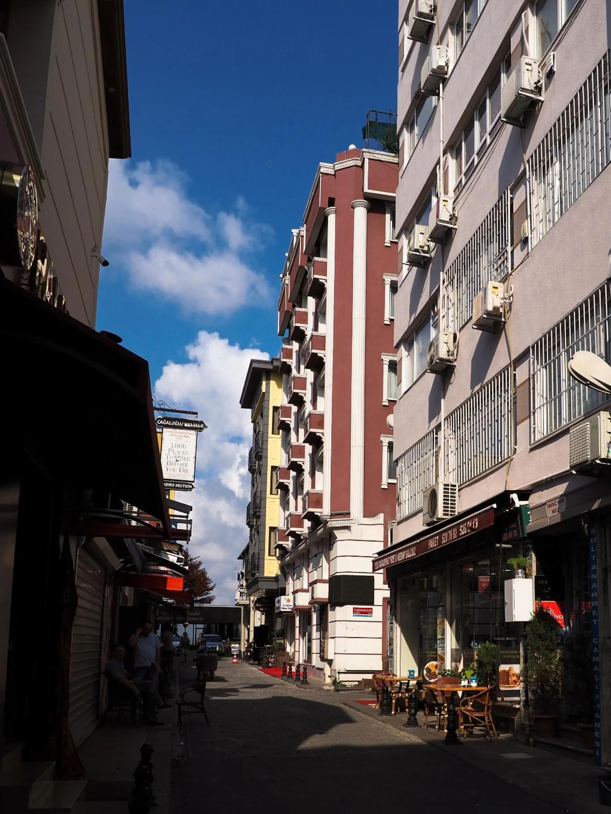 Neighbourhood in Le Safran Palace Hotel