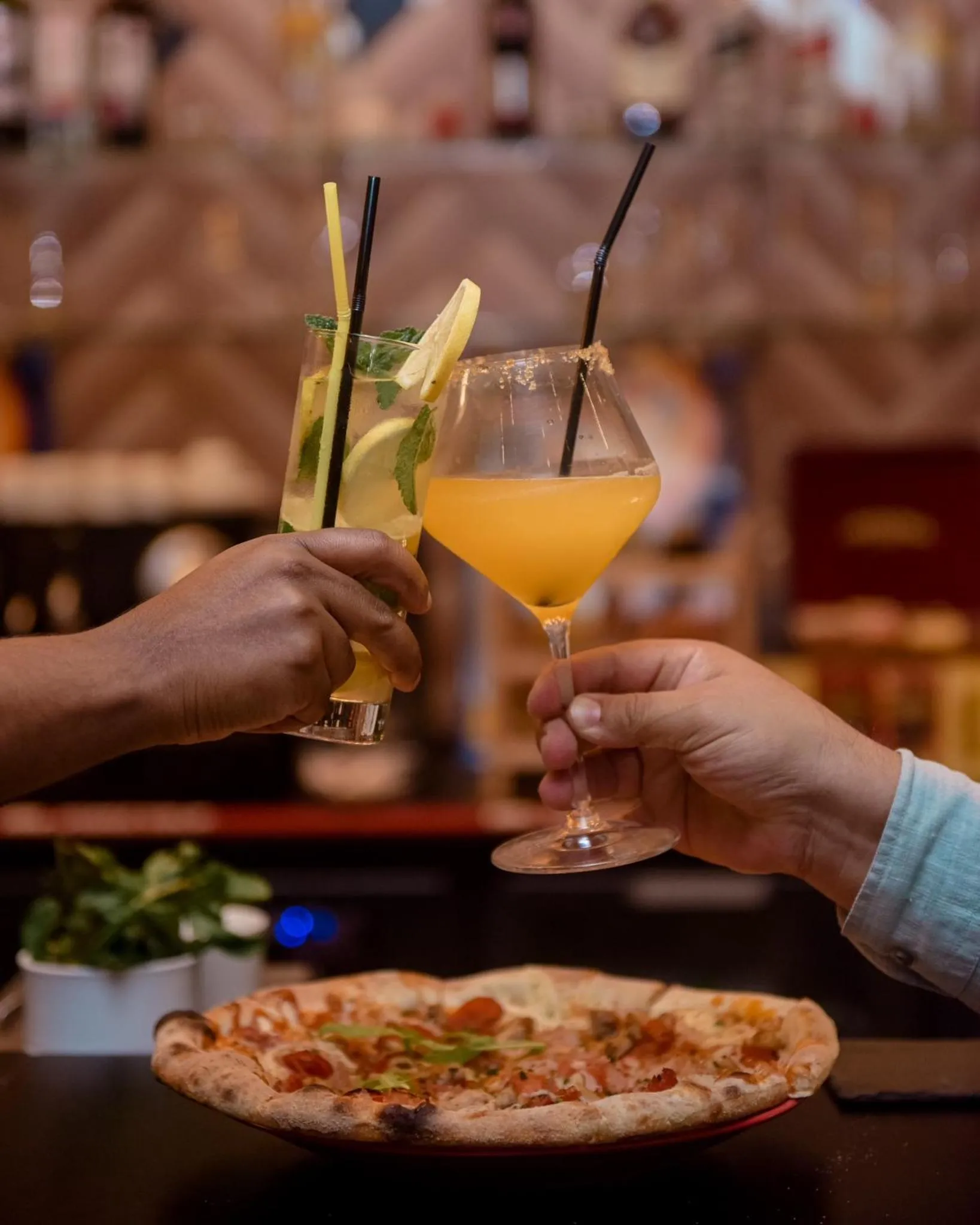 Restaurant/places to eat in Ibis Abdelmoumen Casa Centre