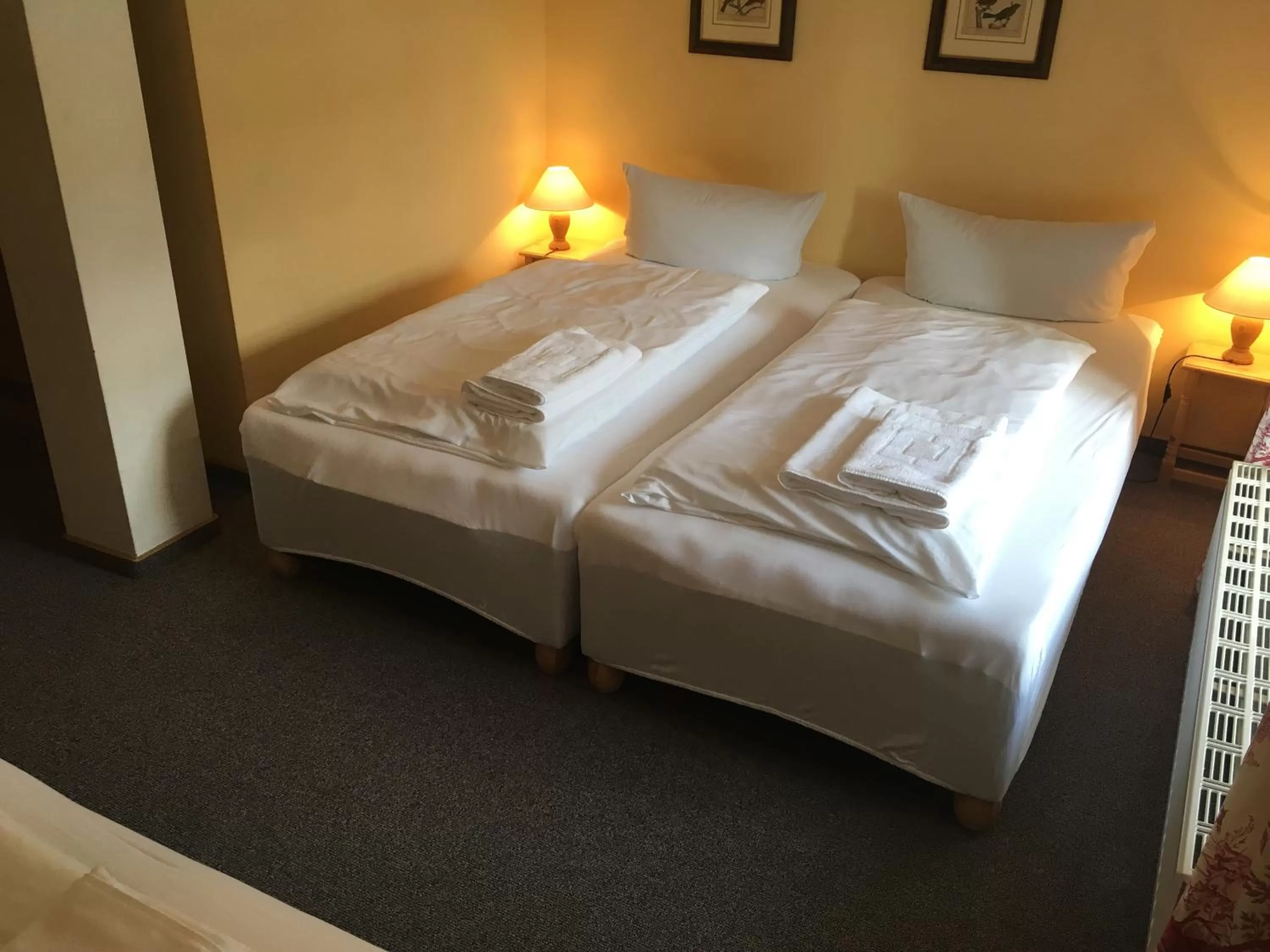 Bedroom, Bed in Kloster Hedersleben