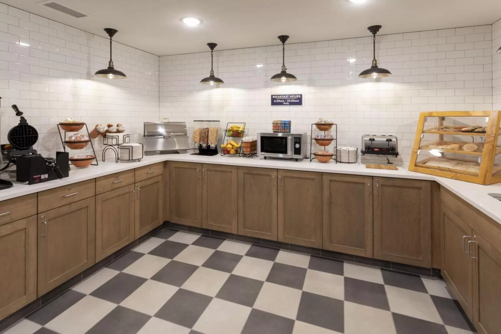 Breakfast in Grandstay Hotel Milbank