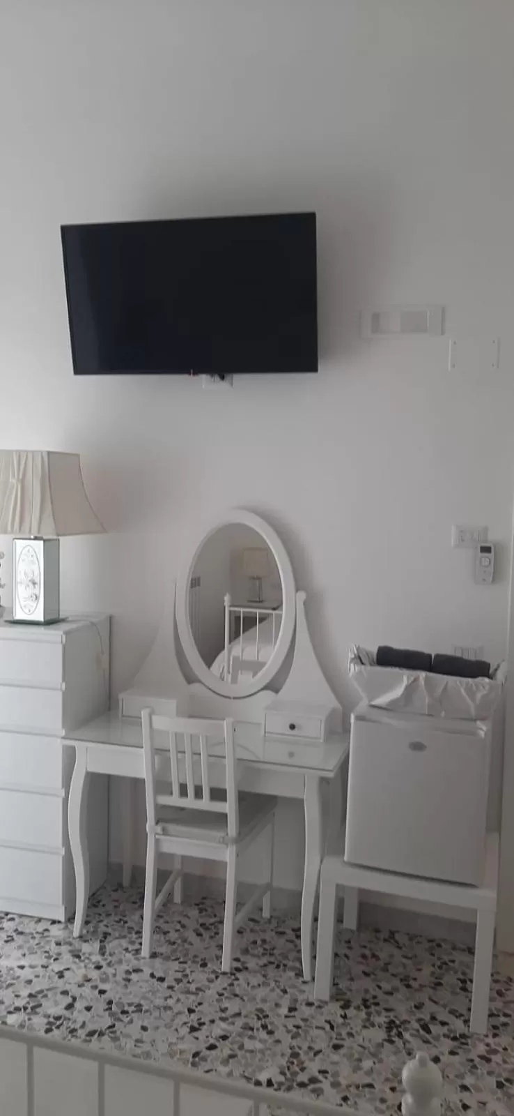 TV/Entertainment Center in B&B La Maddalena