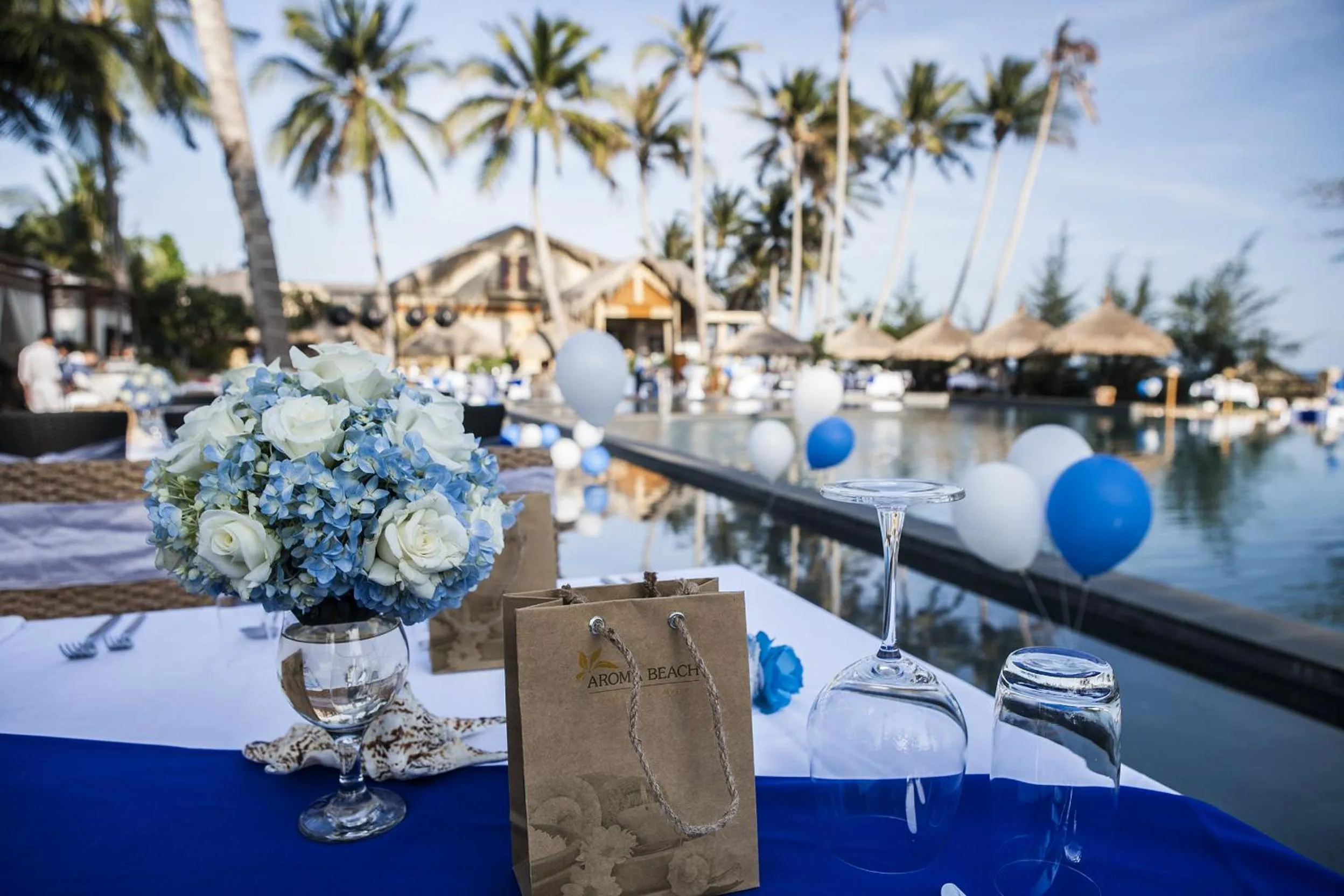 Restaurant/places to eat in Aroma Beach Resort and Spa