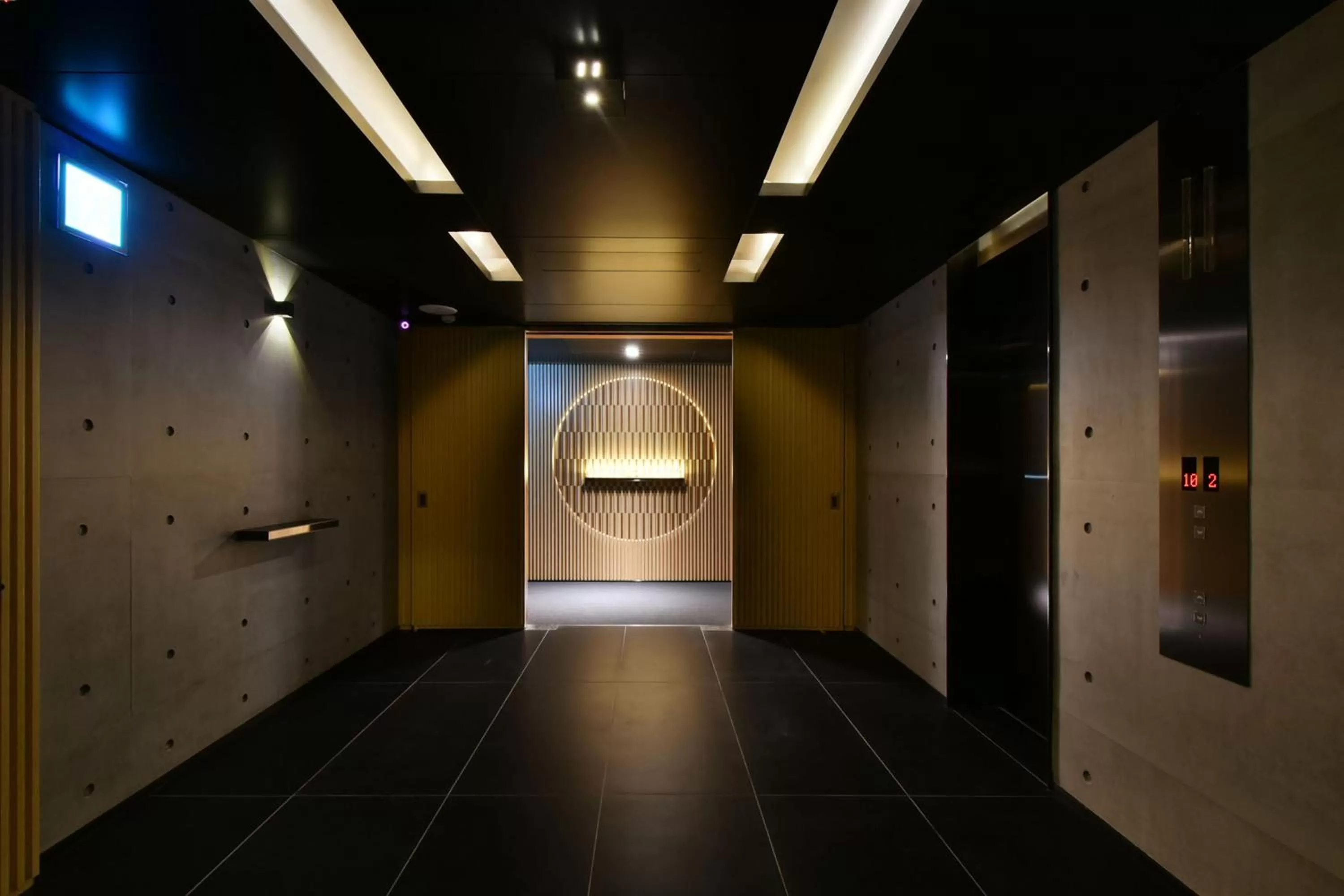 Decorative detail in Hotel R14