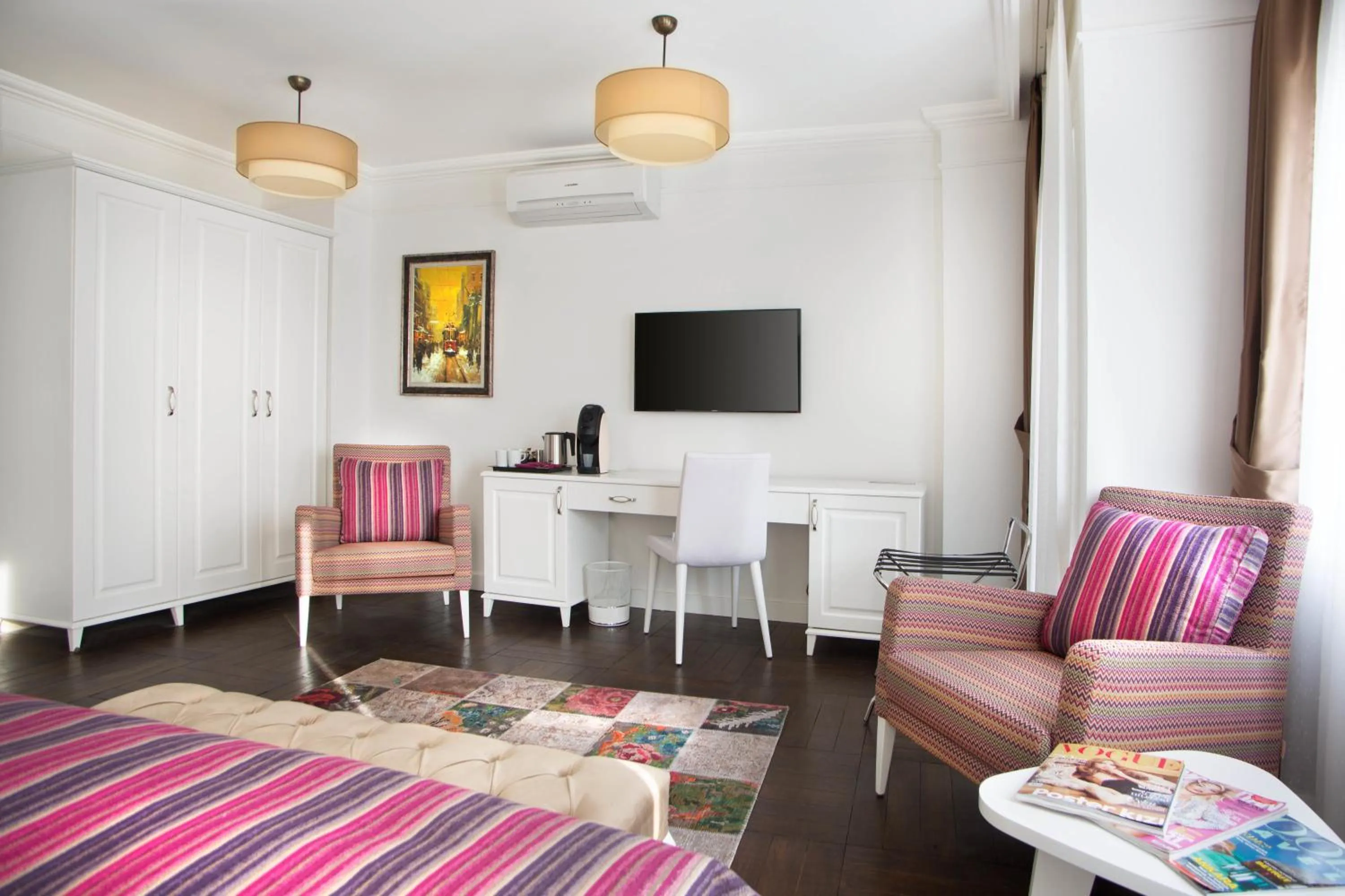 Coffee/tea facilities, Bed in Astan Hotel Taksim