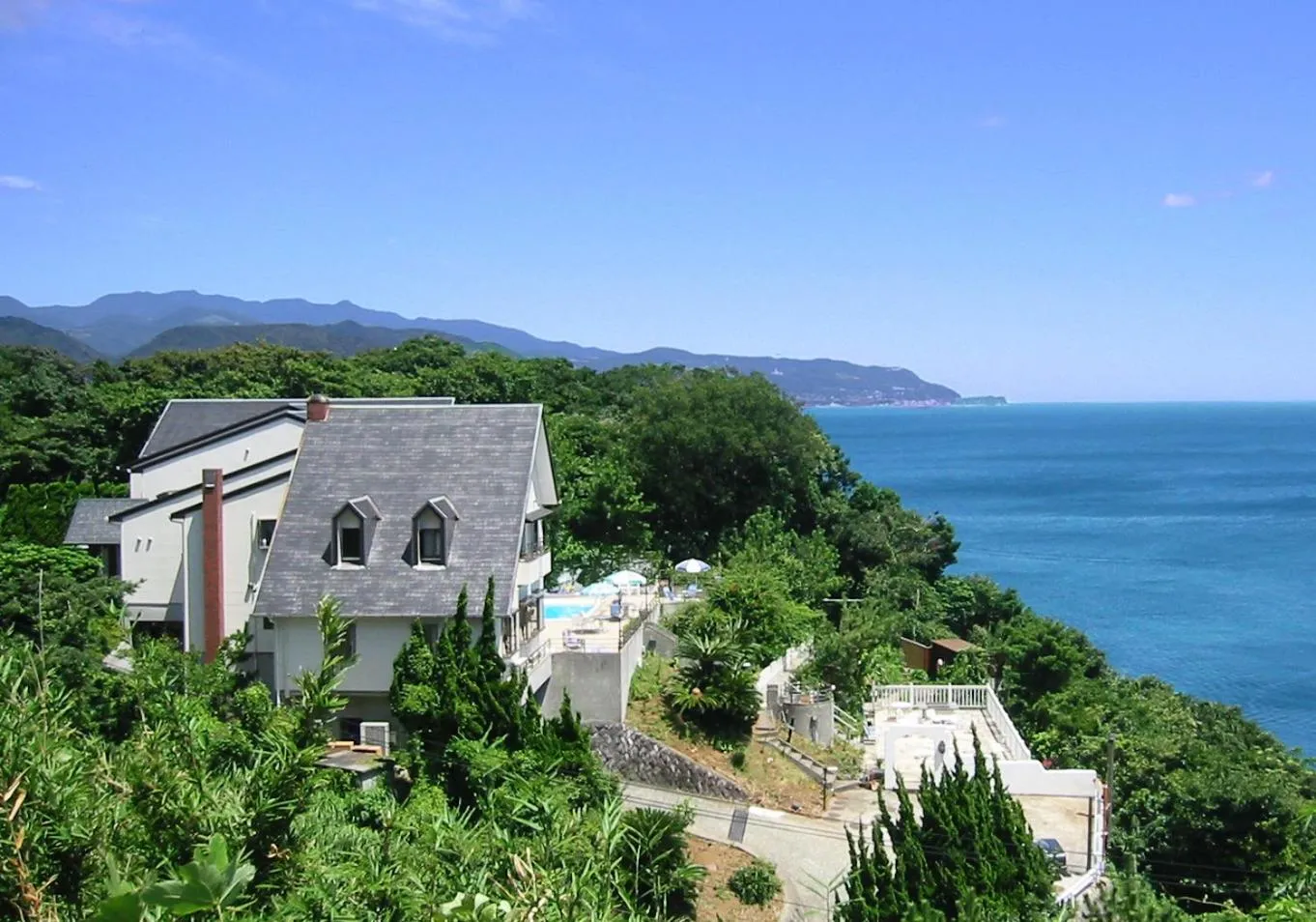 Property building in Gardenvilla Shirahama