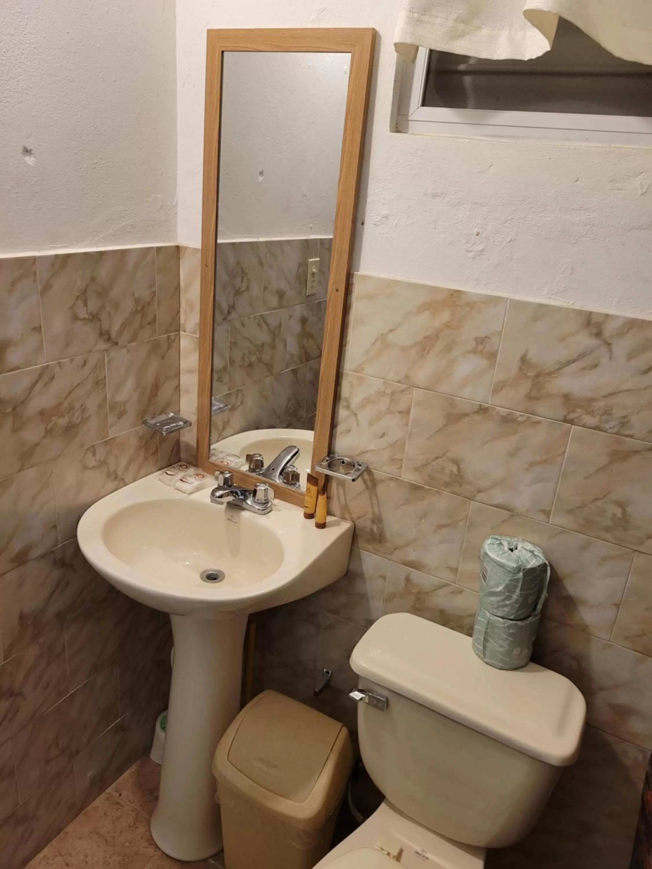 Toilet in Aguada of the Seas
