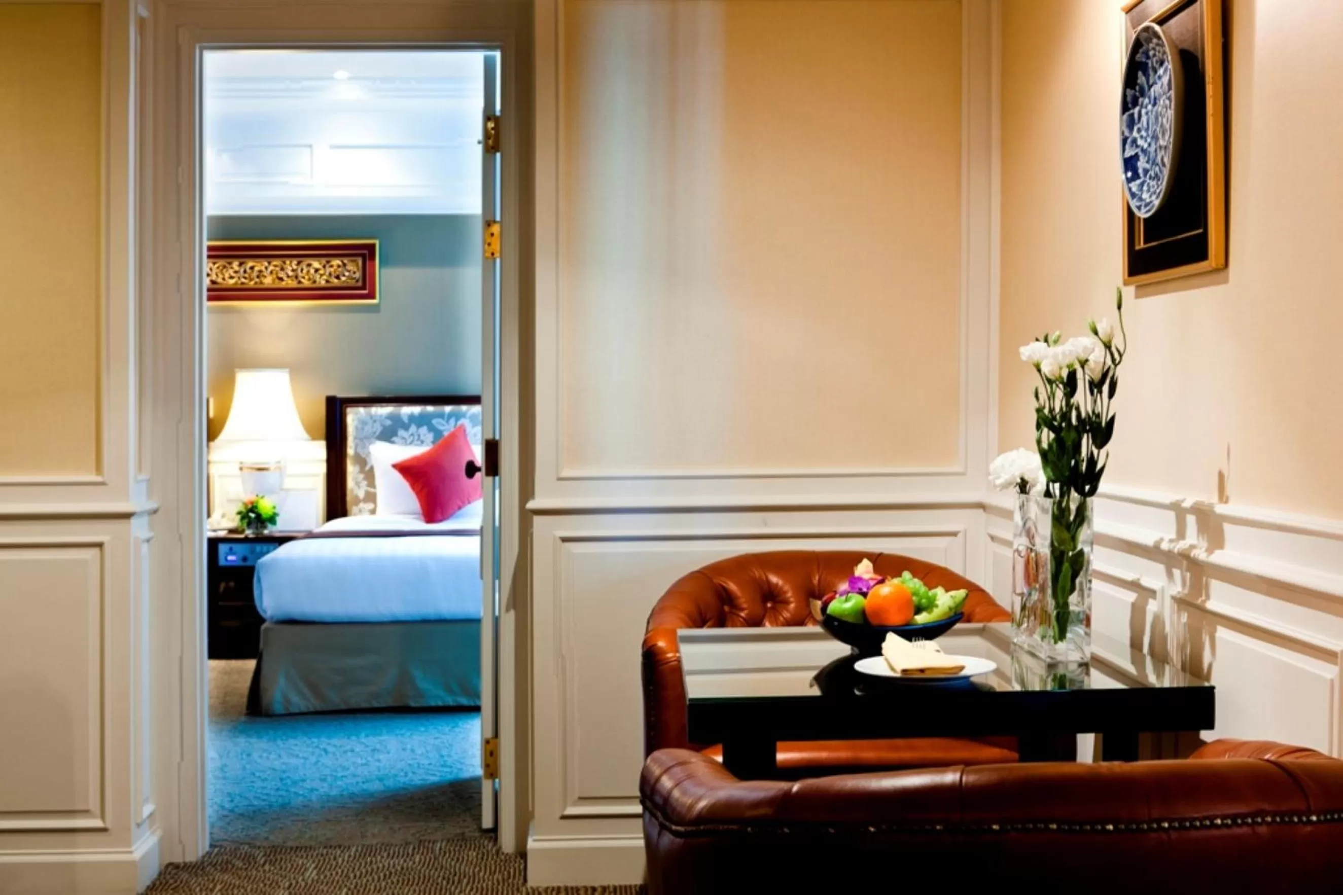 Living room, Bed in Royal Princess Larn Luang - SHA Extra Plus