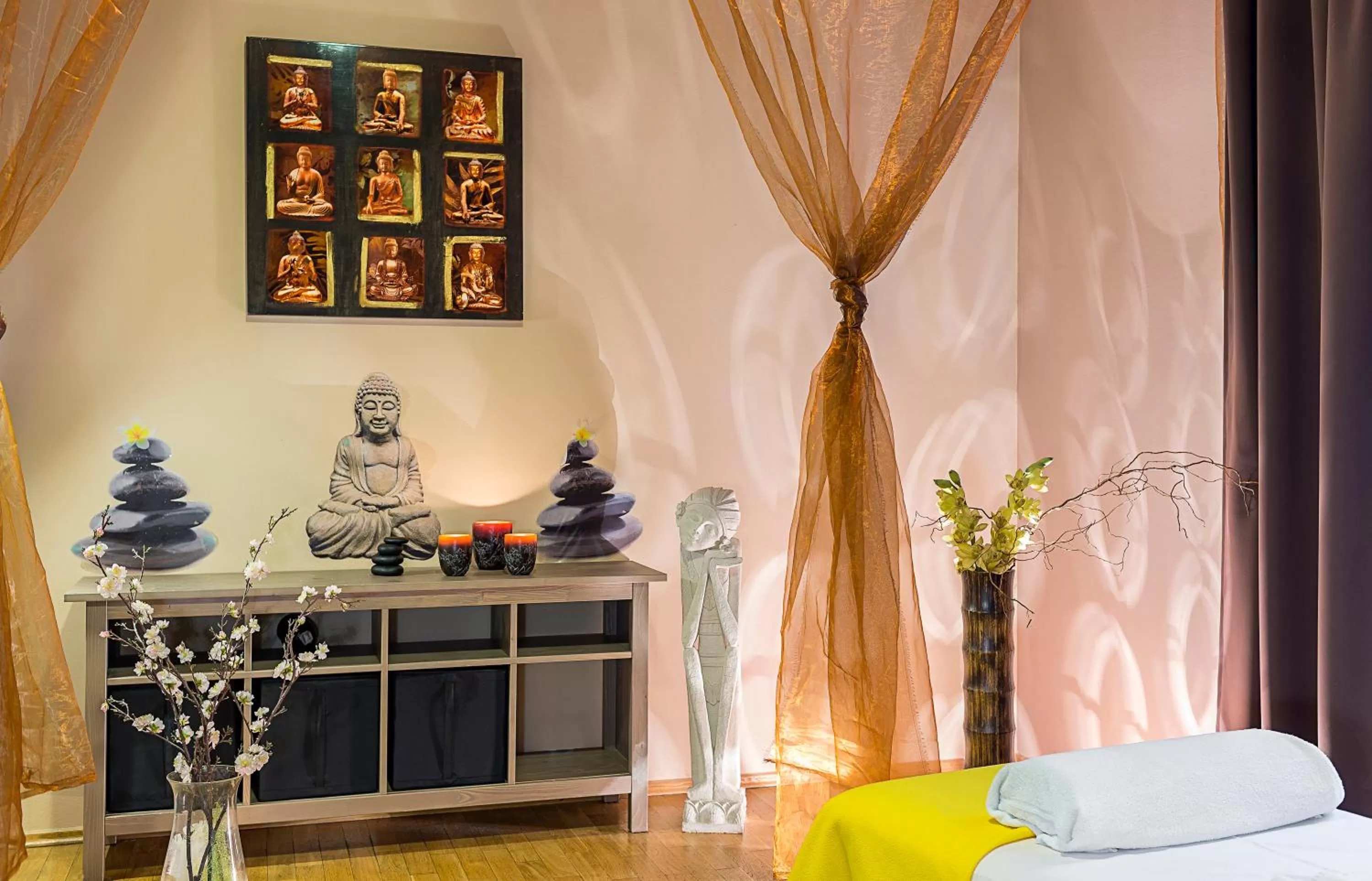 Massage, Bed in Residence Romanza