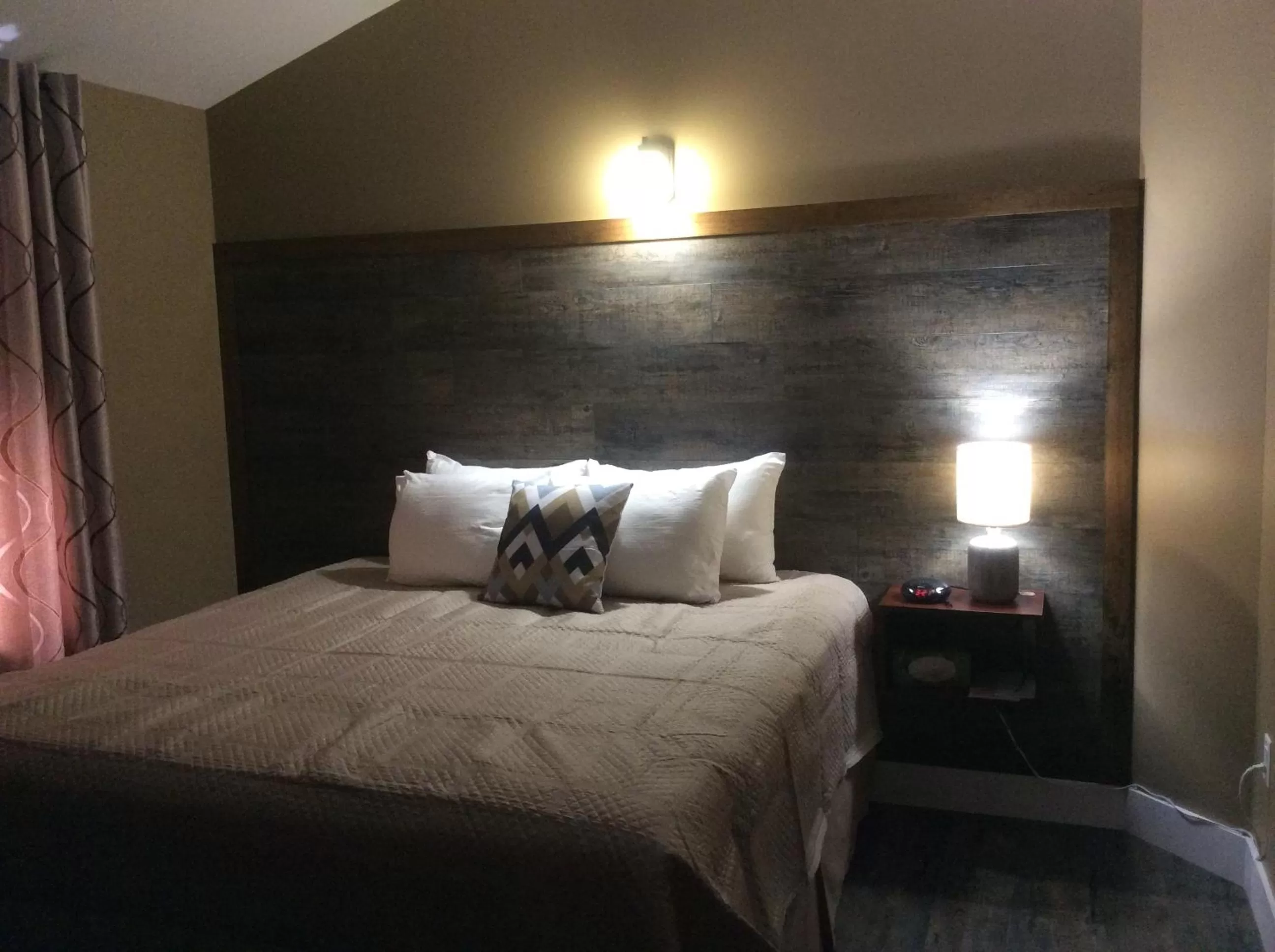 Bed in Villegiature Deux Rivieres Resort