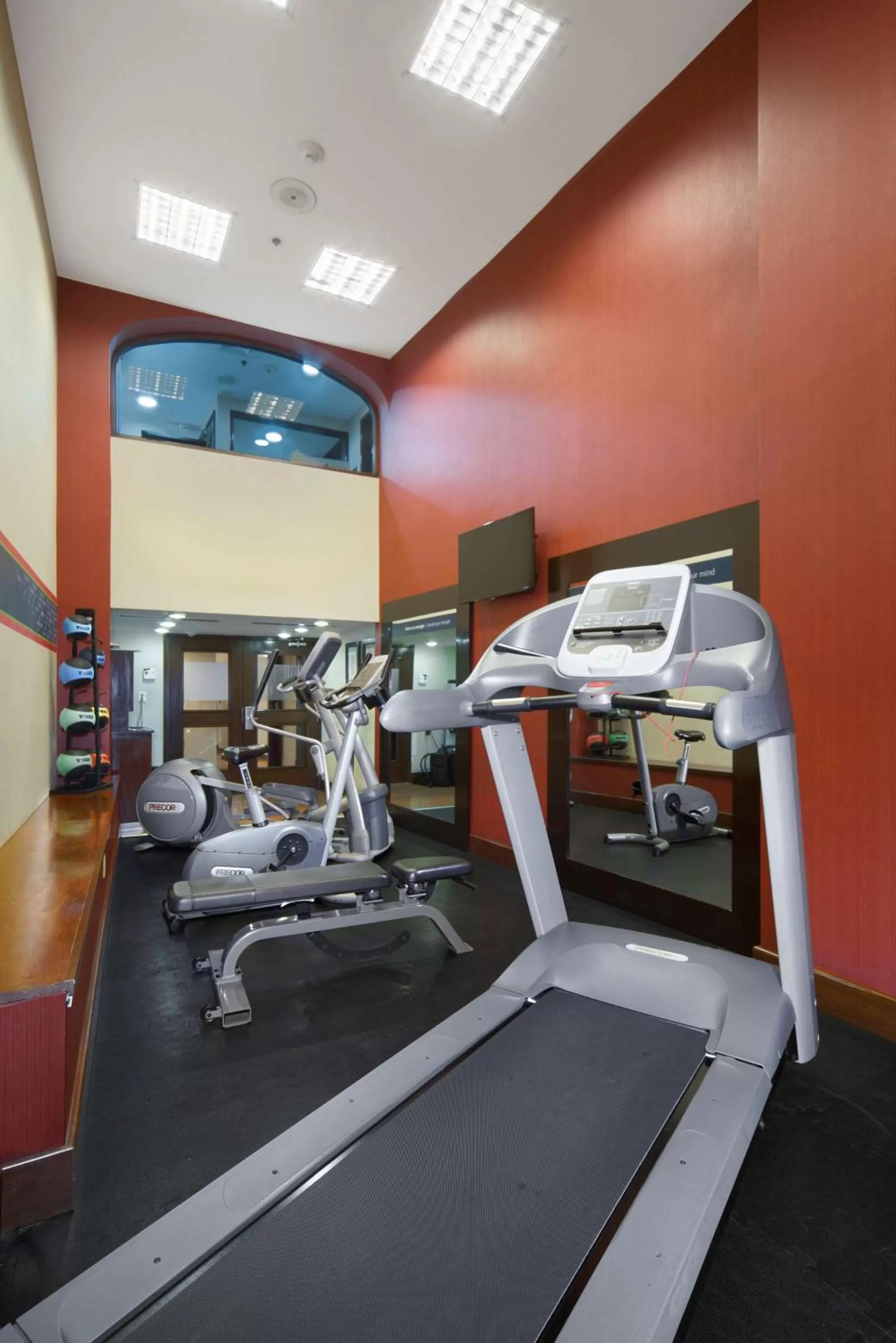 Fitness centre/facilities in Hampton Inn & Suites Mexico City - Centro Historico