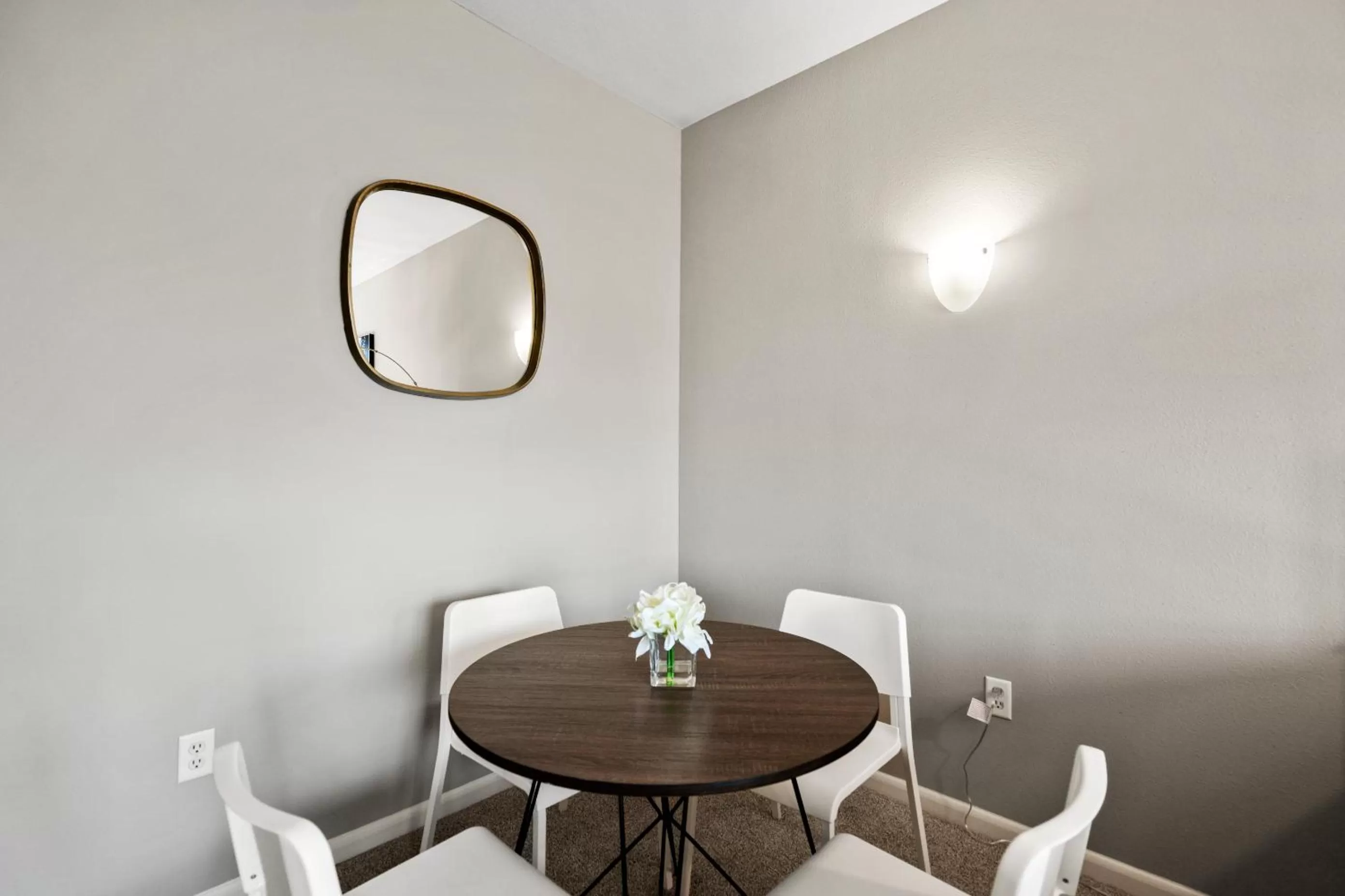 Dining Area in Kasa Legacy Town Center Plano