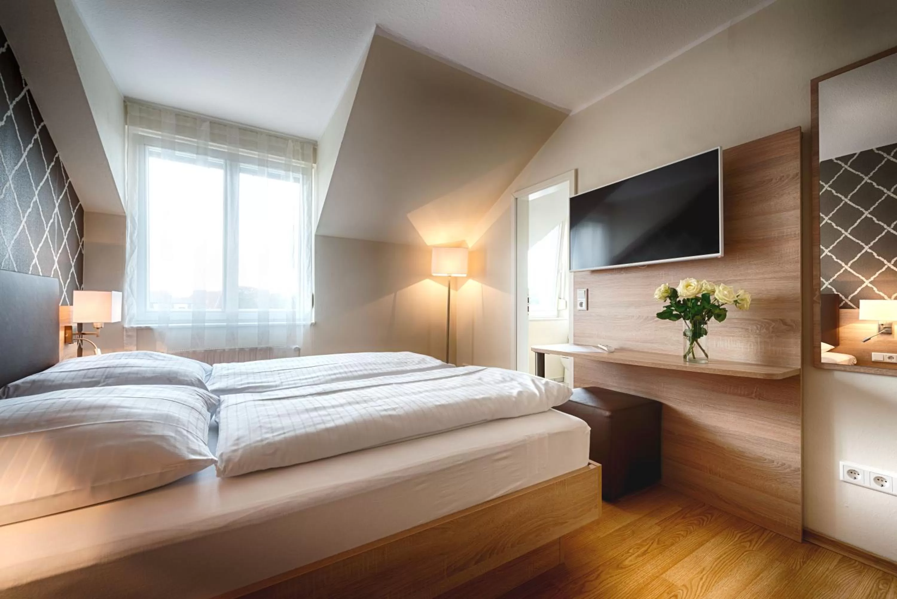 Photo of the whole room, Bed in Dom Hotel