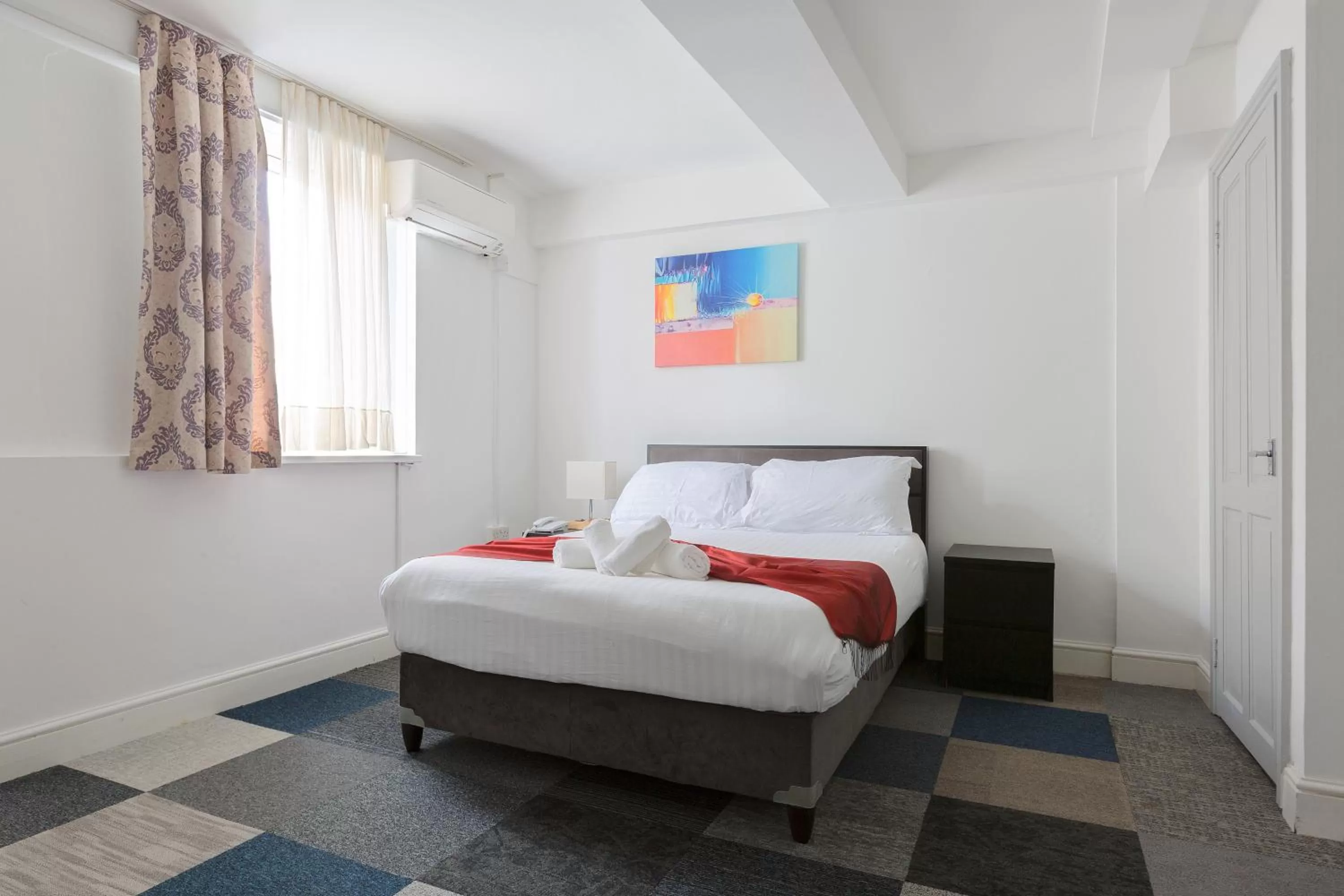 View (from property/room), Bed in Central Hoxton Shoreditch