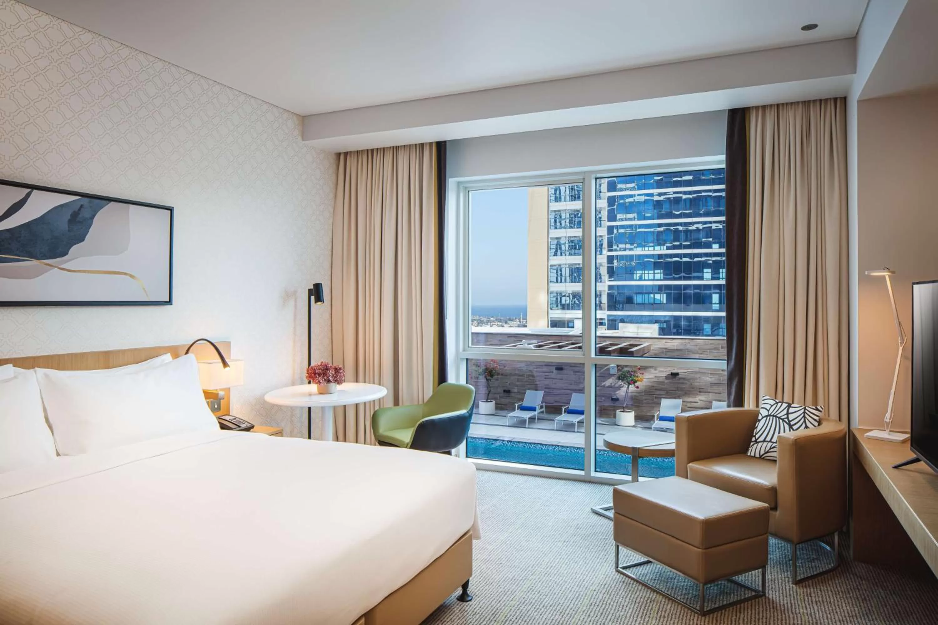 Bed in Doubletree By Hilton Fujairah City