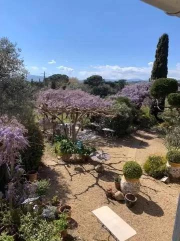 LA MAISON DE JUSTINE