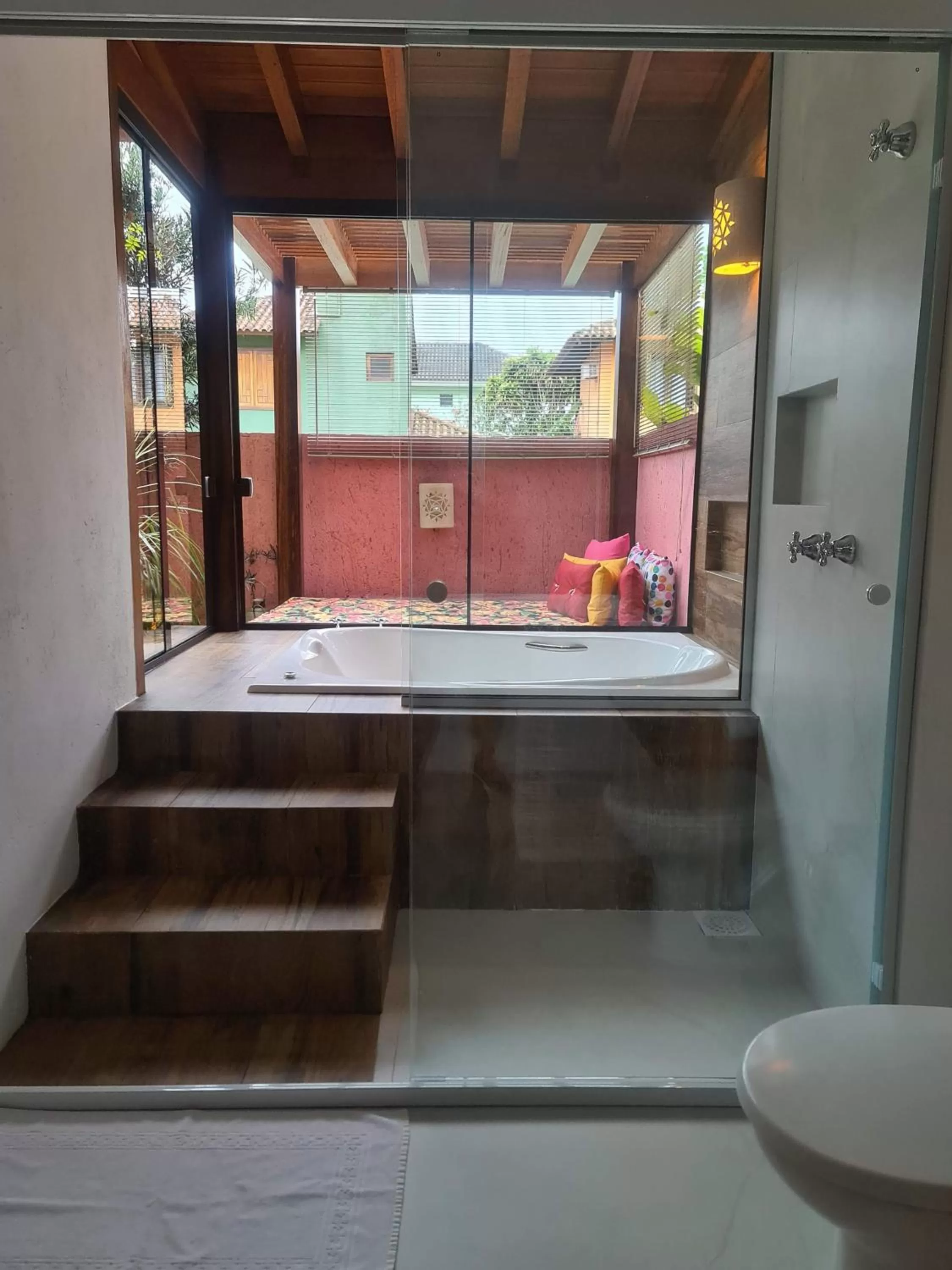 Hot Tub in Pousada Vila Rosada