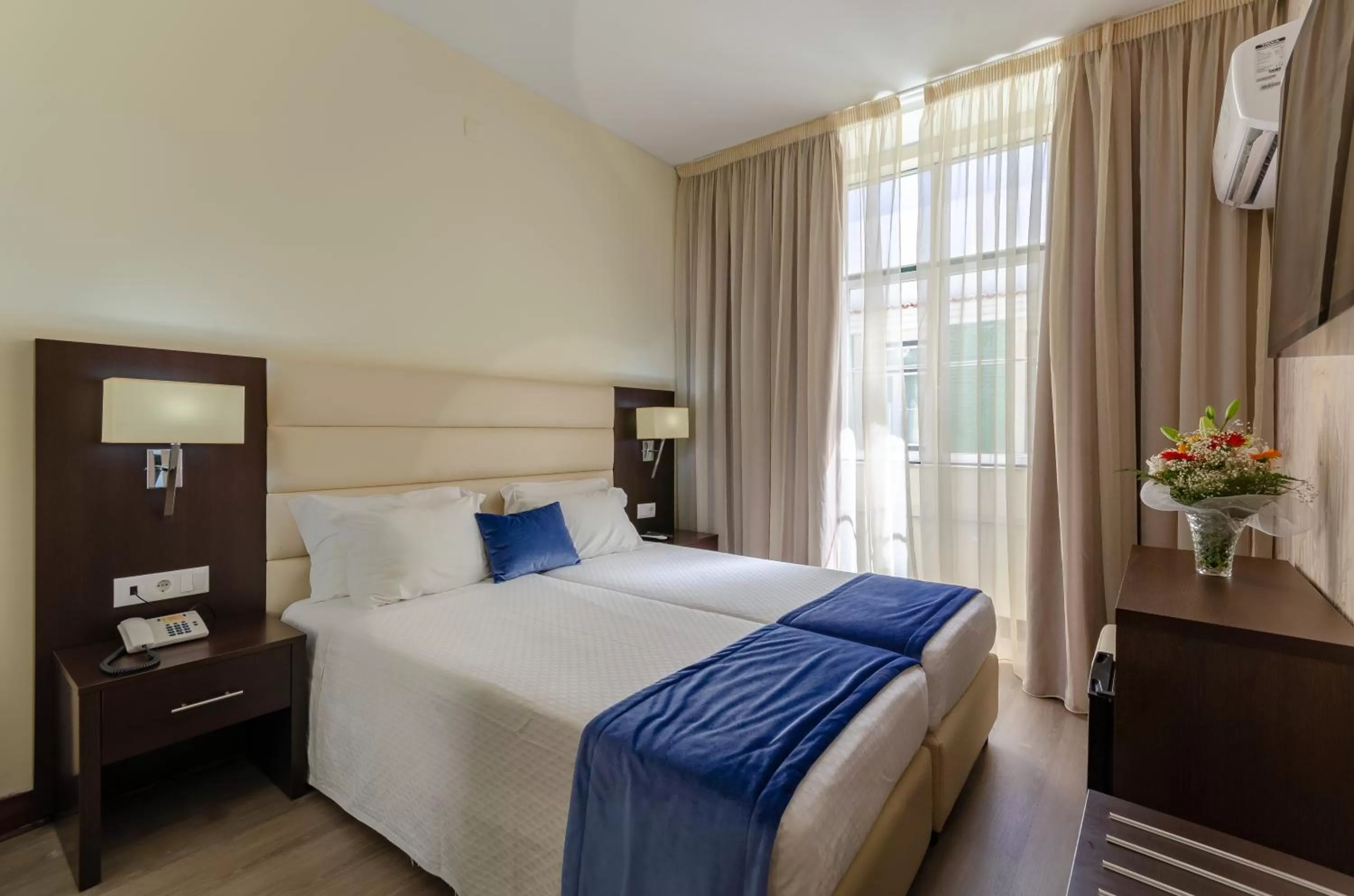 Bed in Hotel LX Rossio