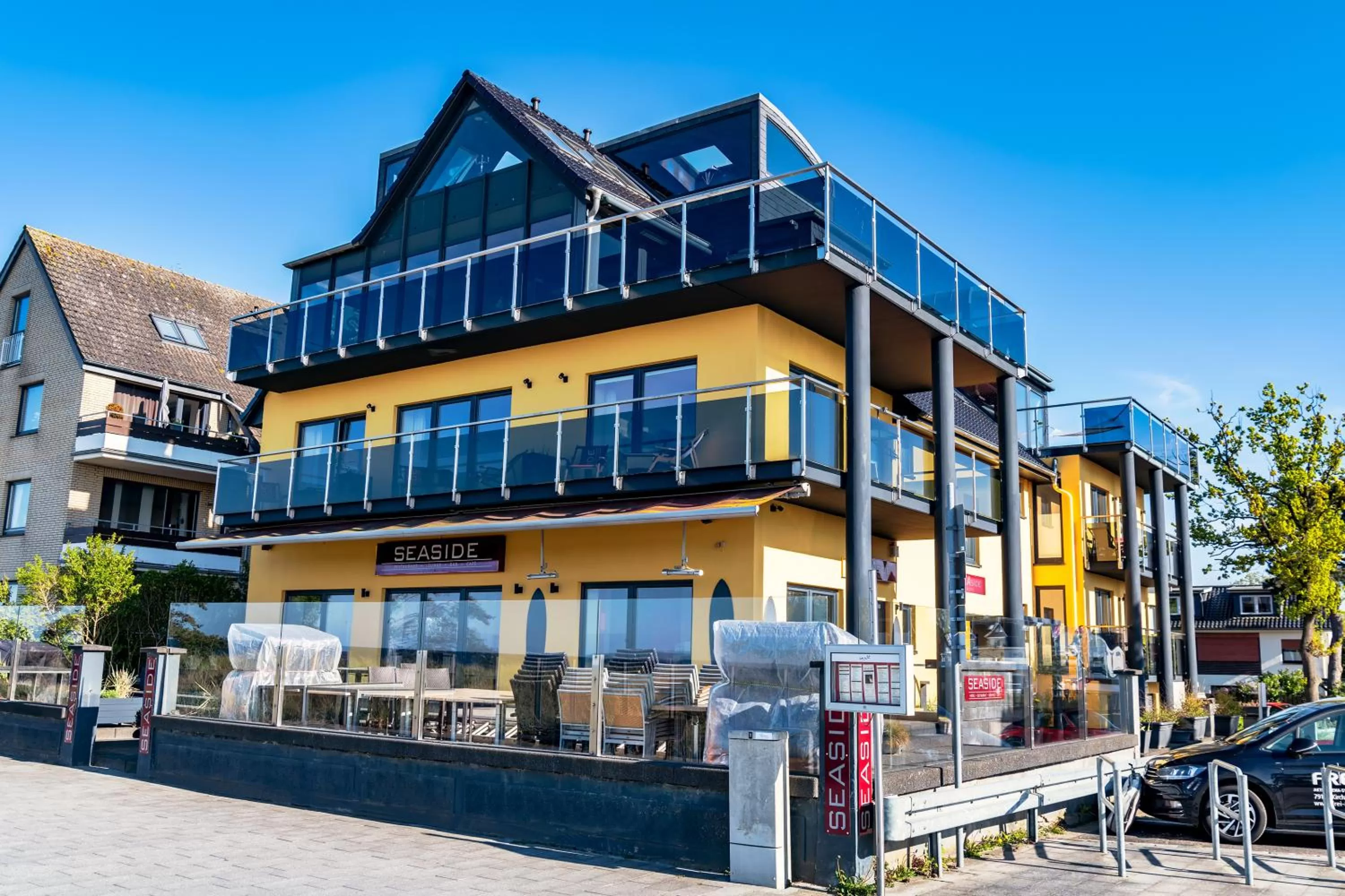 Facade/entrance in Seaside-Strandhotel