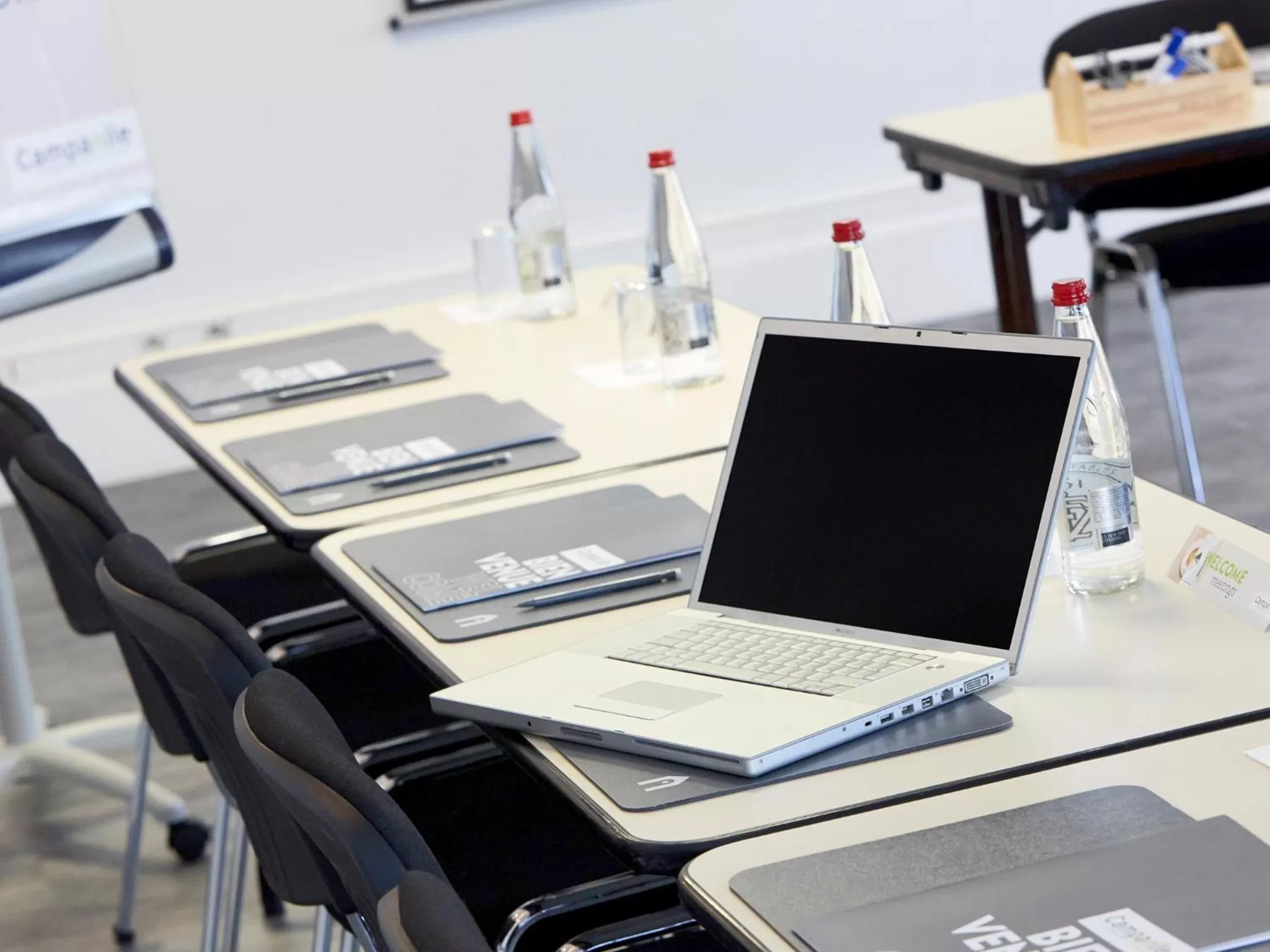 Meeting/conference room in Campanile Dijon Sud - Marsannay