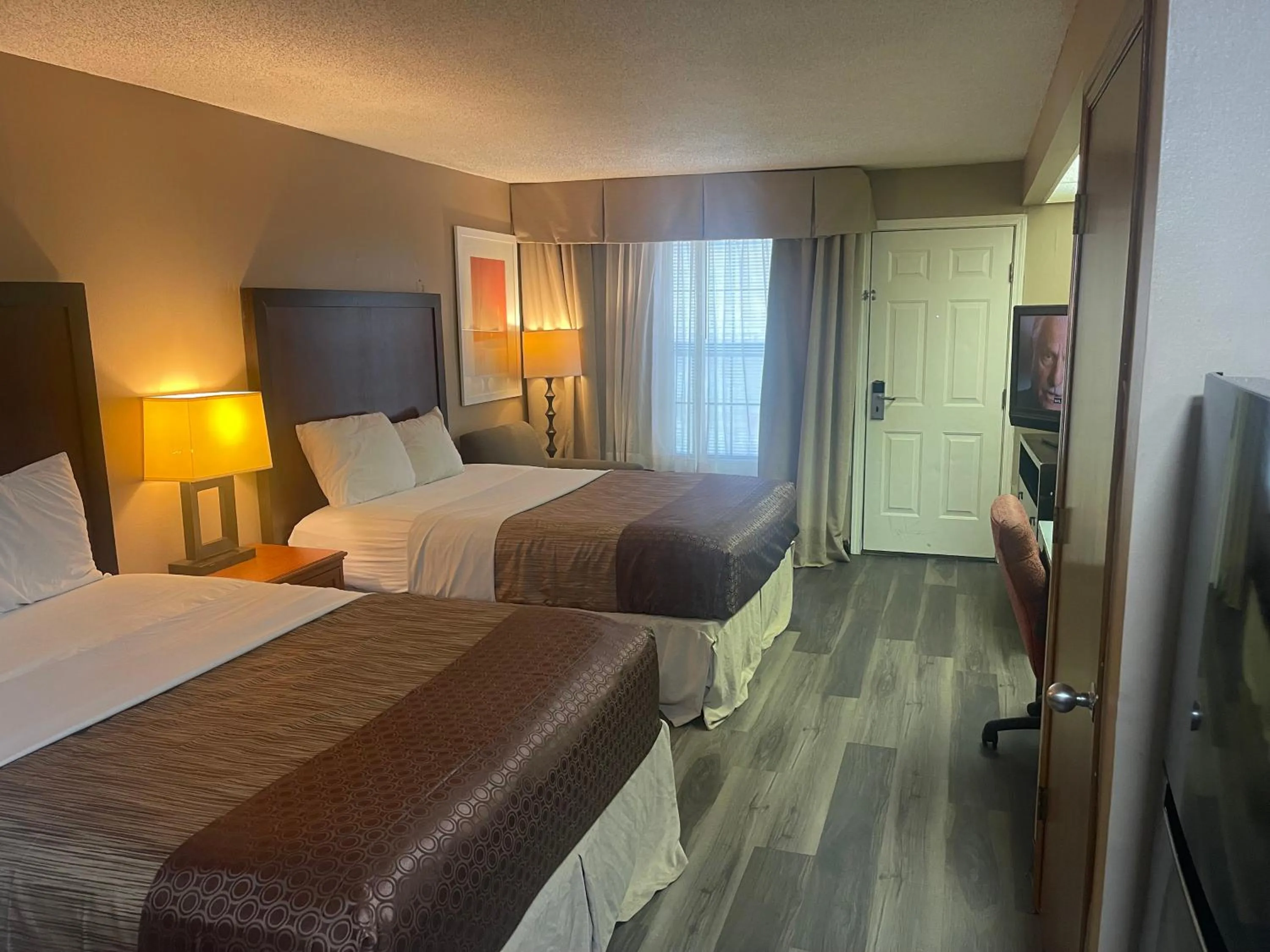 Bed in HOTEL DEL SOL - Pensacola