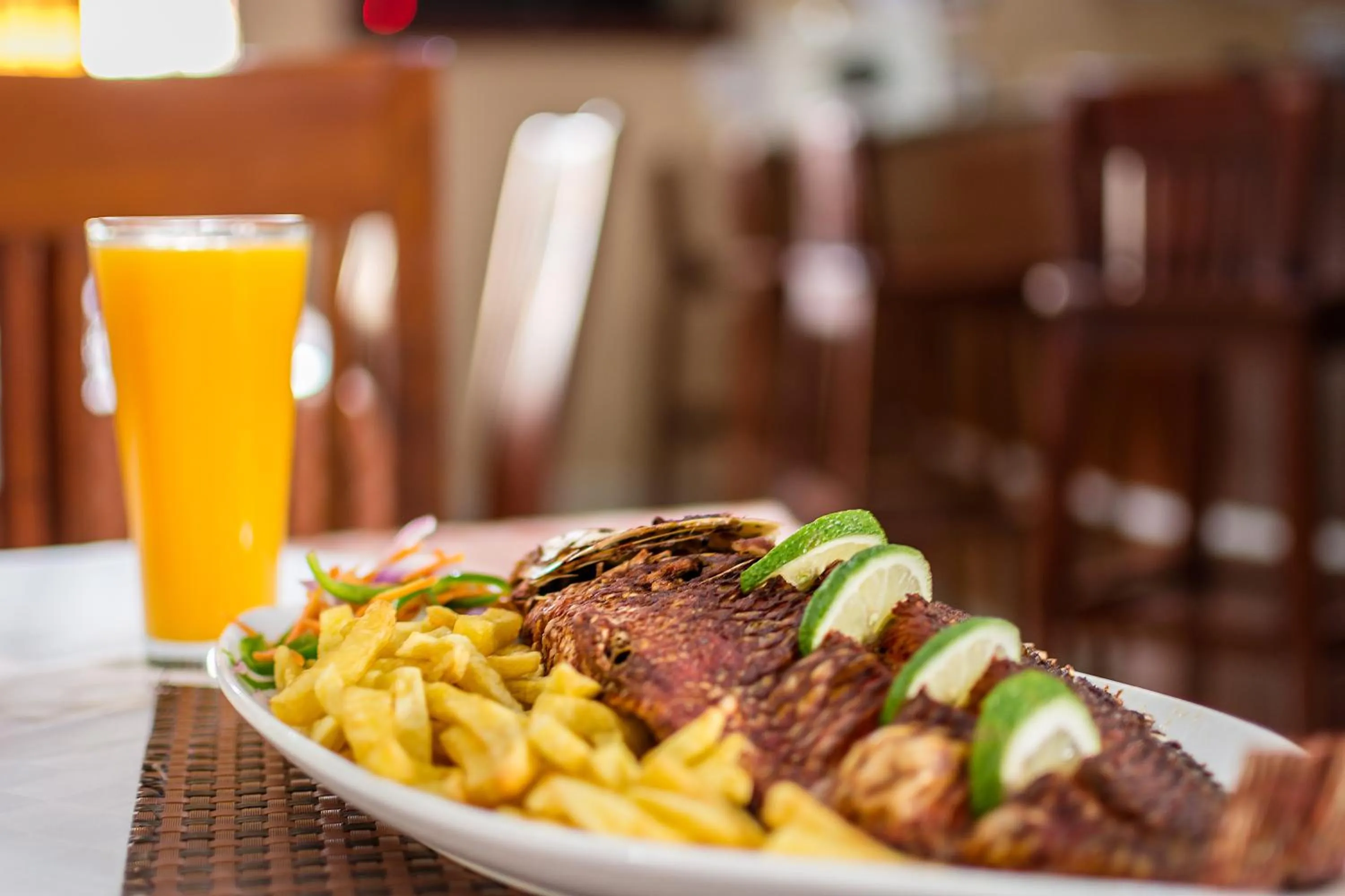 Food and drinks in Marie's Royale Hotel