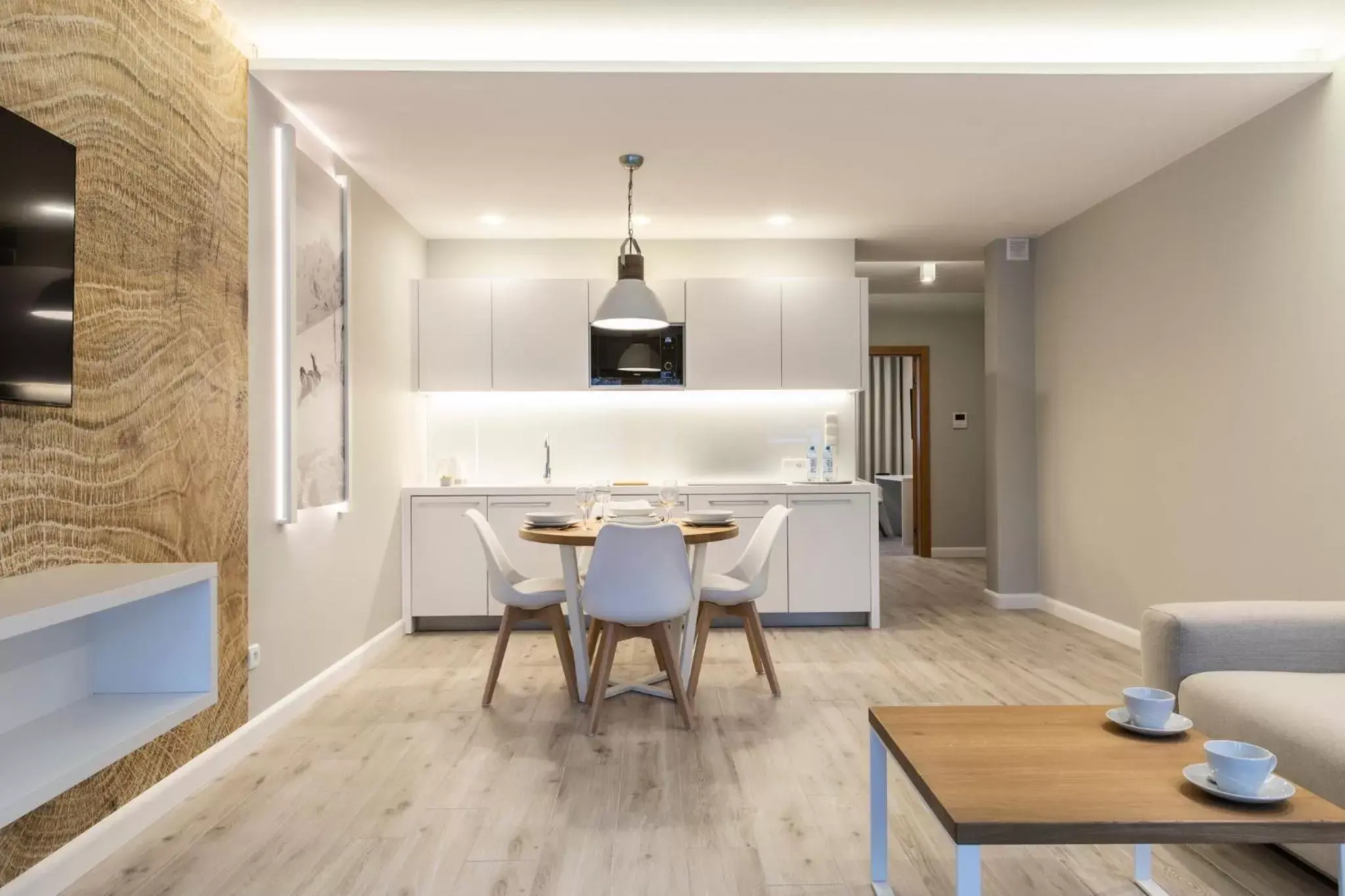 Apartment with Mountain View in Royal Hill Residence Apartment with Mountain View in Royal Hill Residence