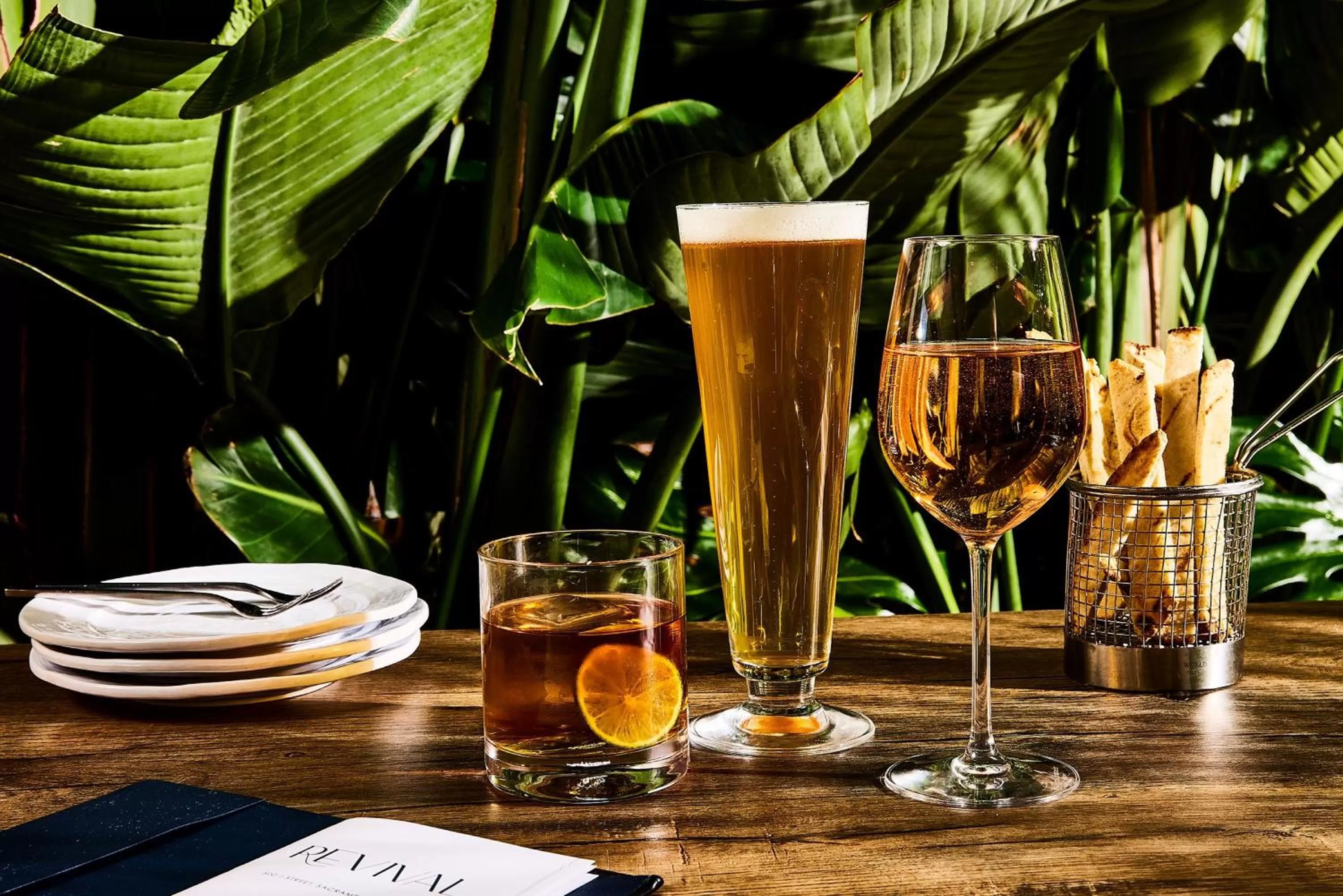 Photo of the whole room in Kimpton Sawyer Hotel by IHG