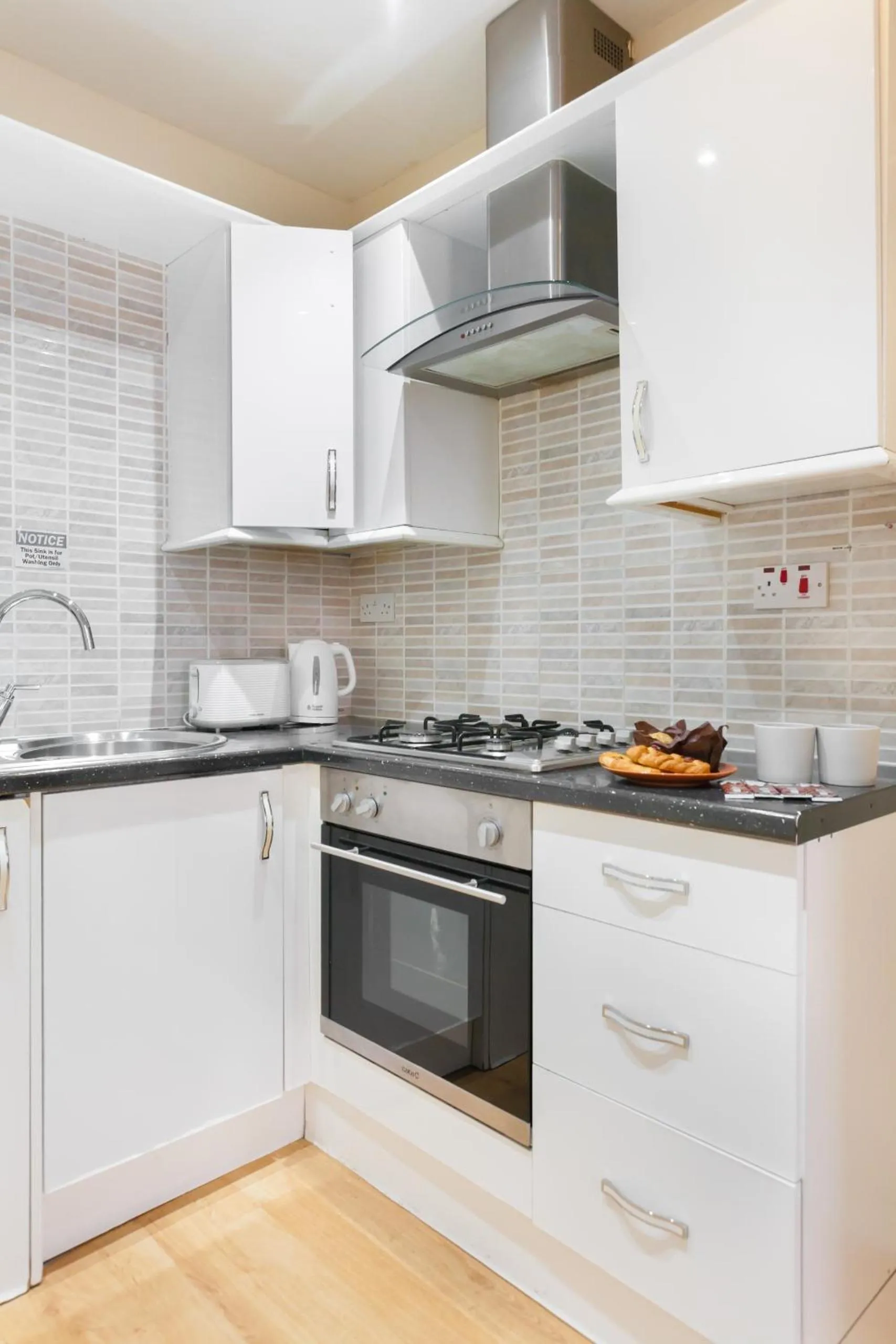 Kitchen or kitchenette in Kings Cross Prime Stay Apartments