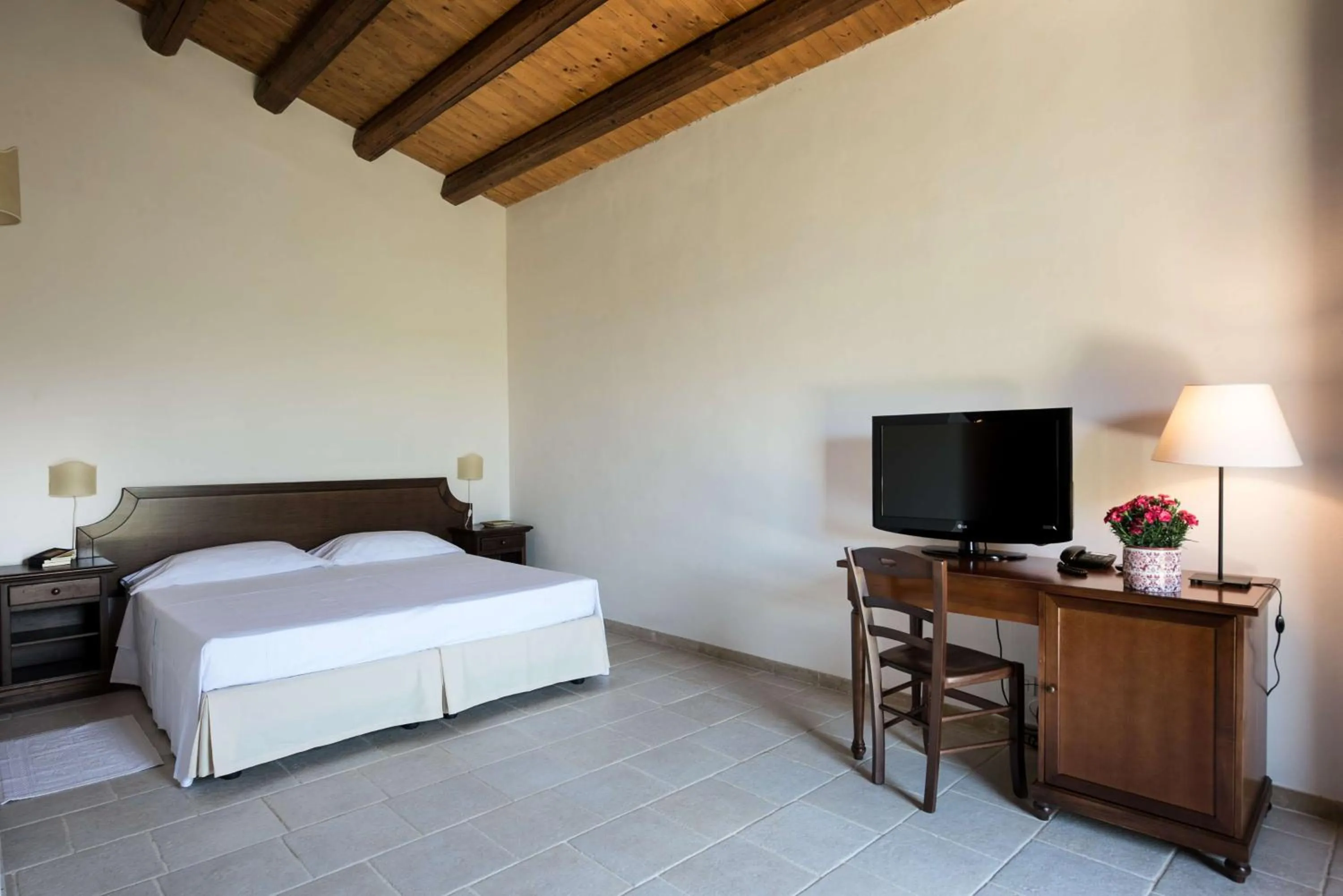 Bedroom, Bed in La Dimora di Spartivento - BW Signature Collection