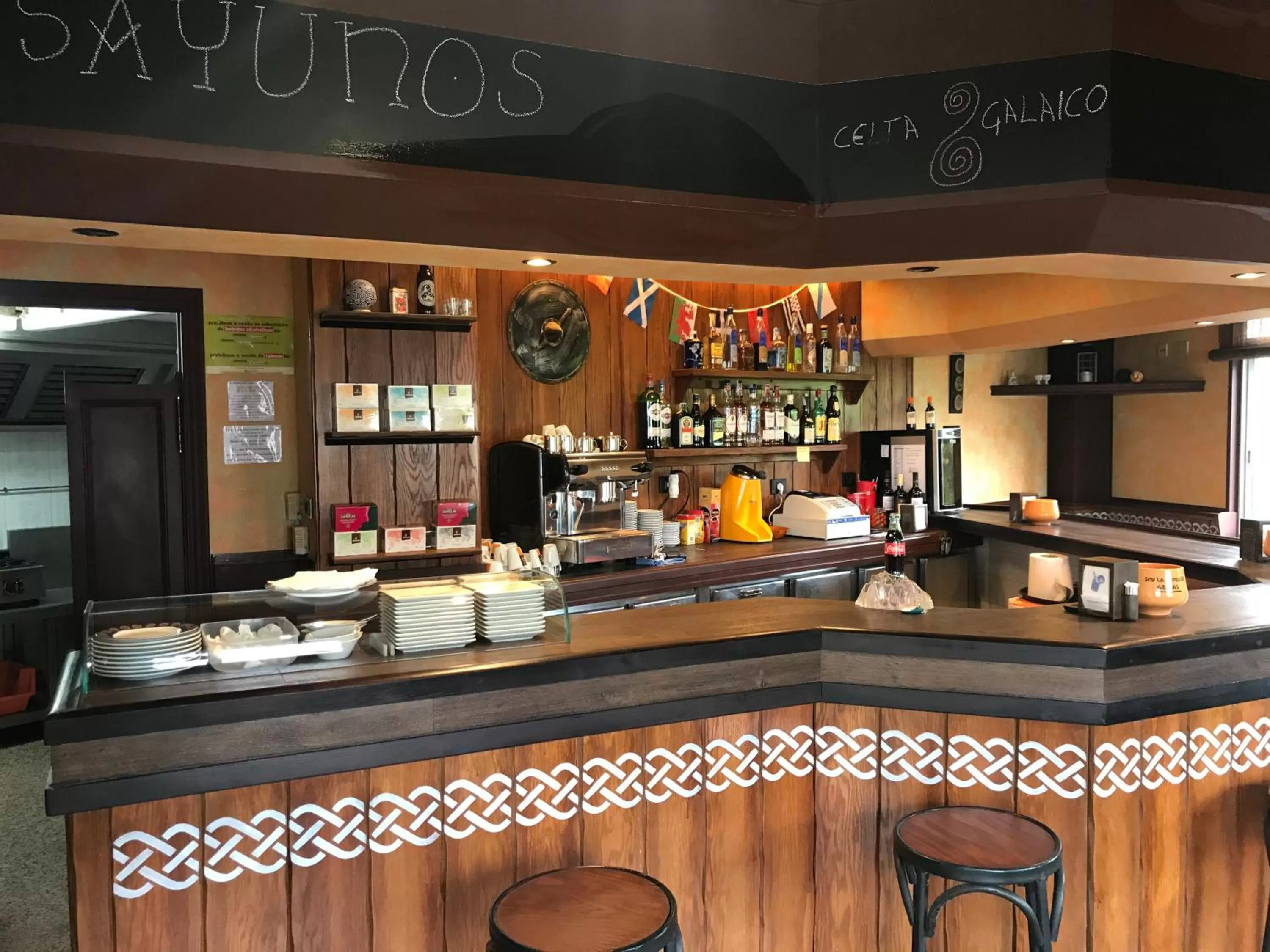 Lounge or bar in Hotel Celta Galaico