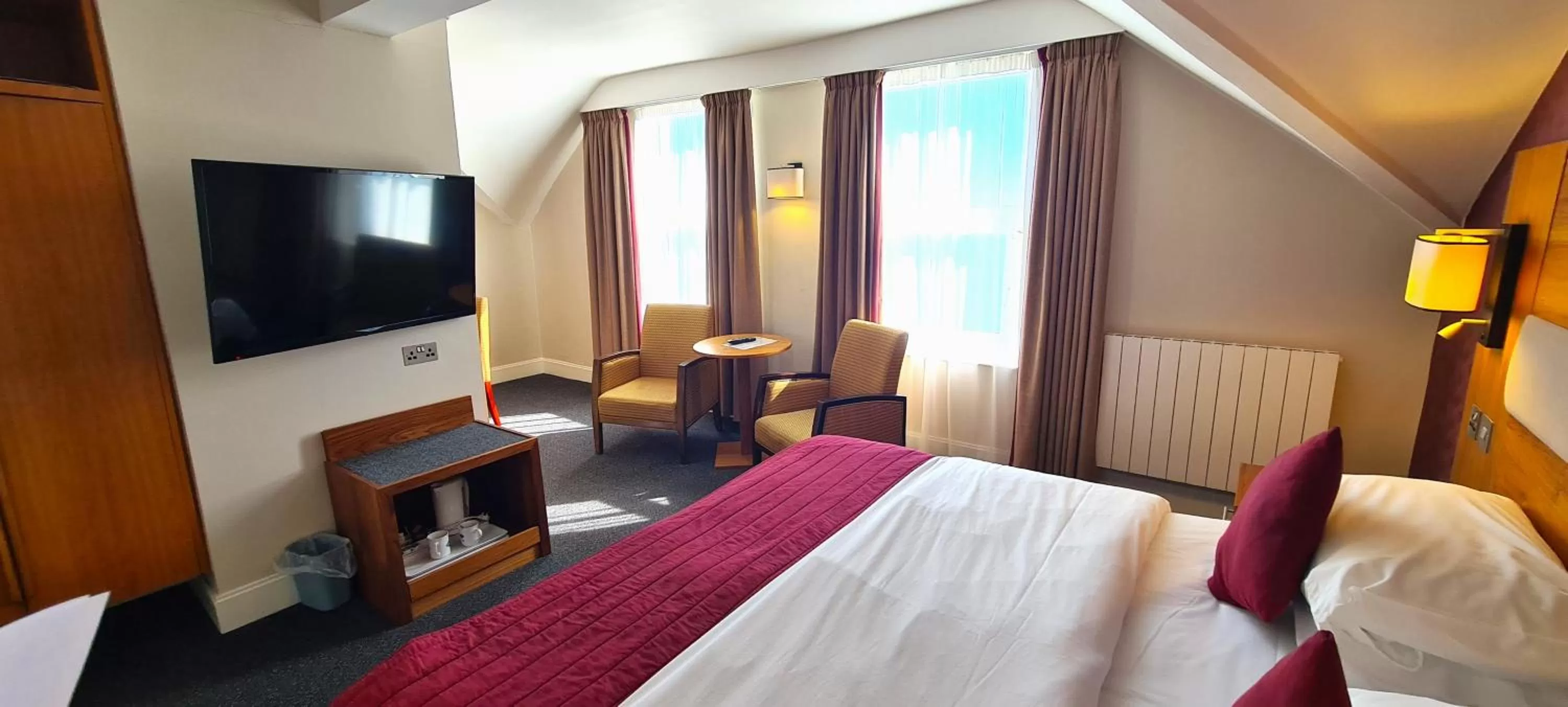 View (from property/room), Bed in The Empress Hotel