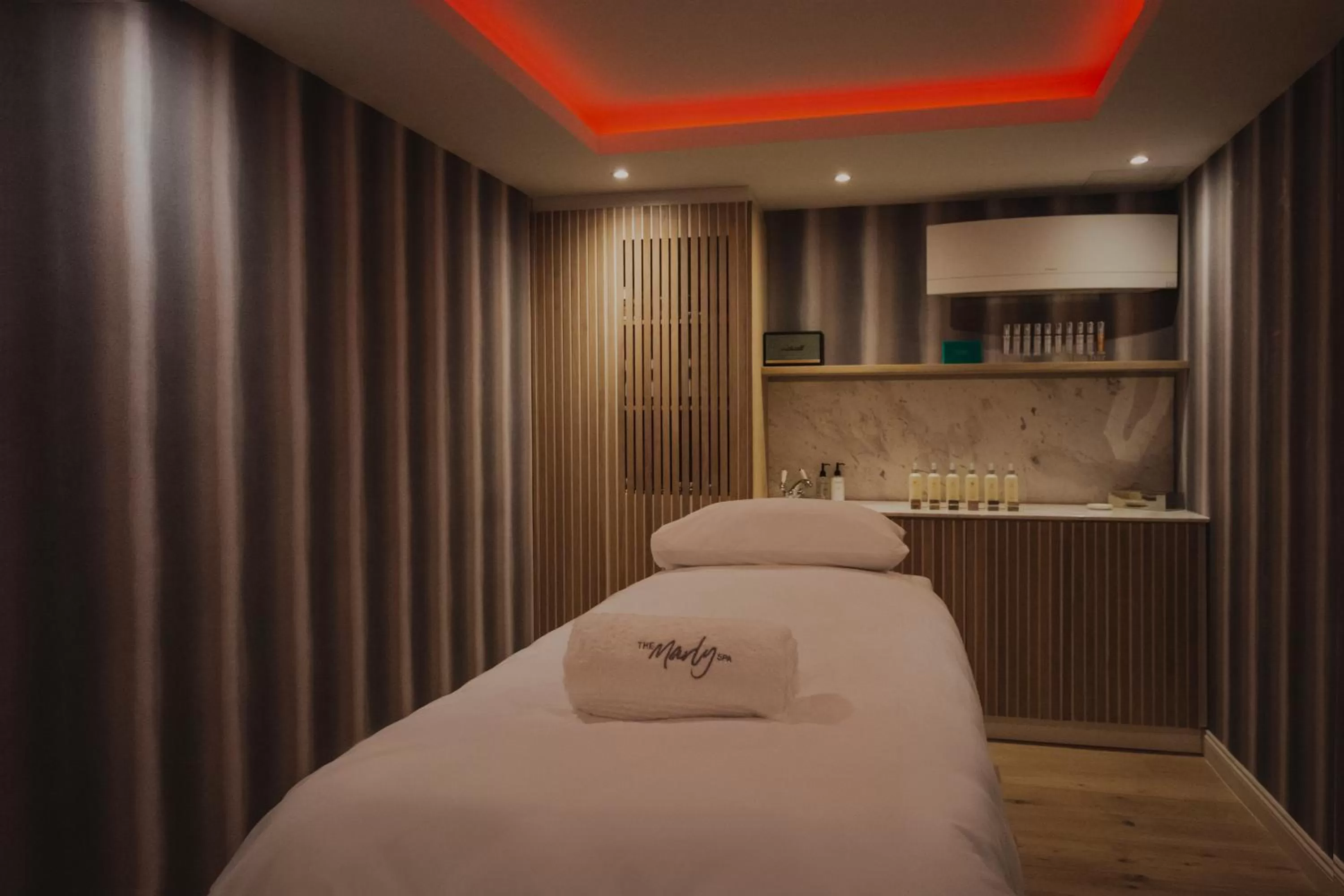 Spa and wellness centre/facilities, Bed in The Marly Boutique Hotel