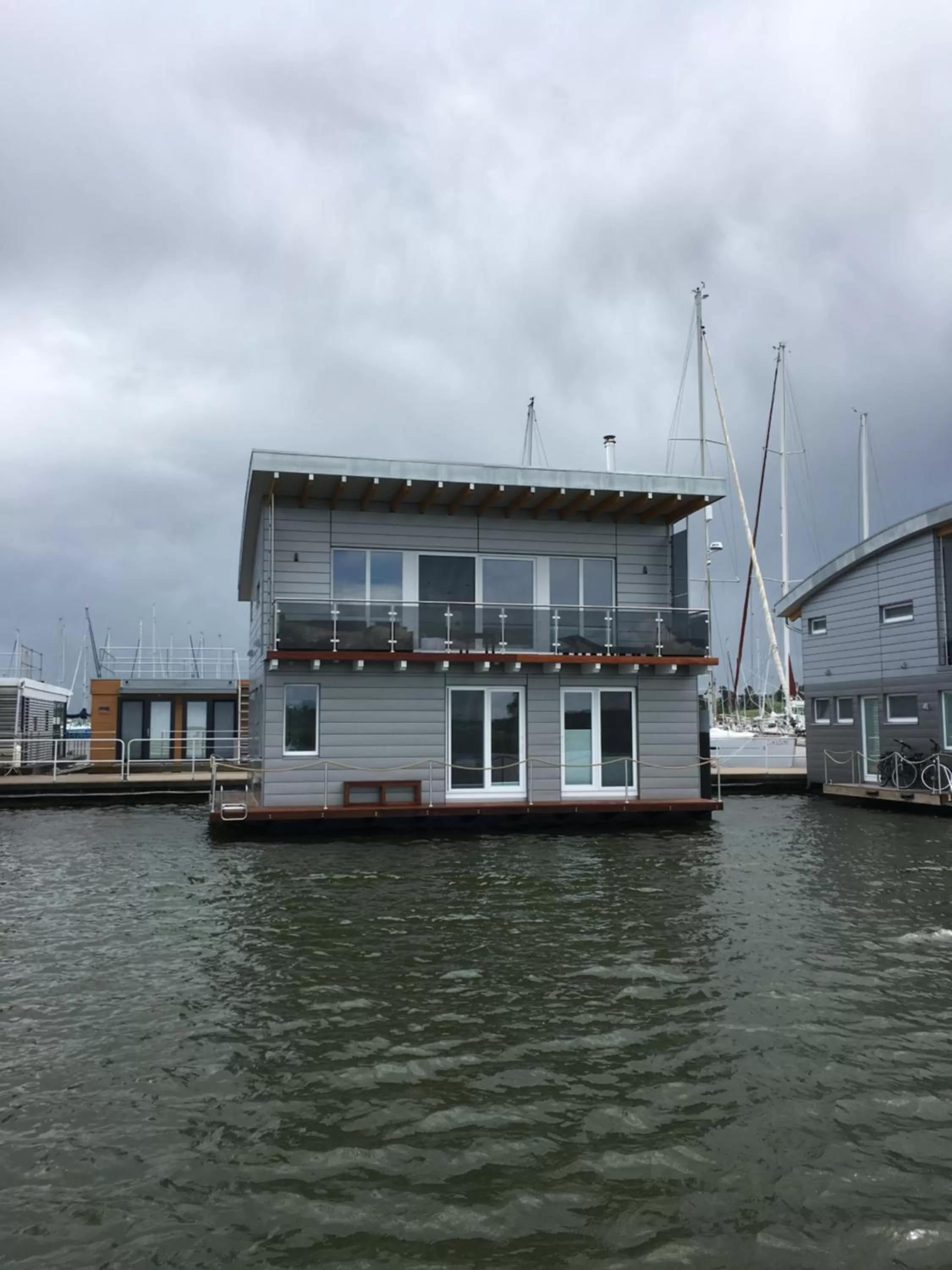 Property building in Schwimmende Häuser im BALTIC SEA RESORT