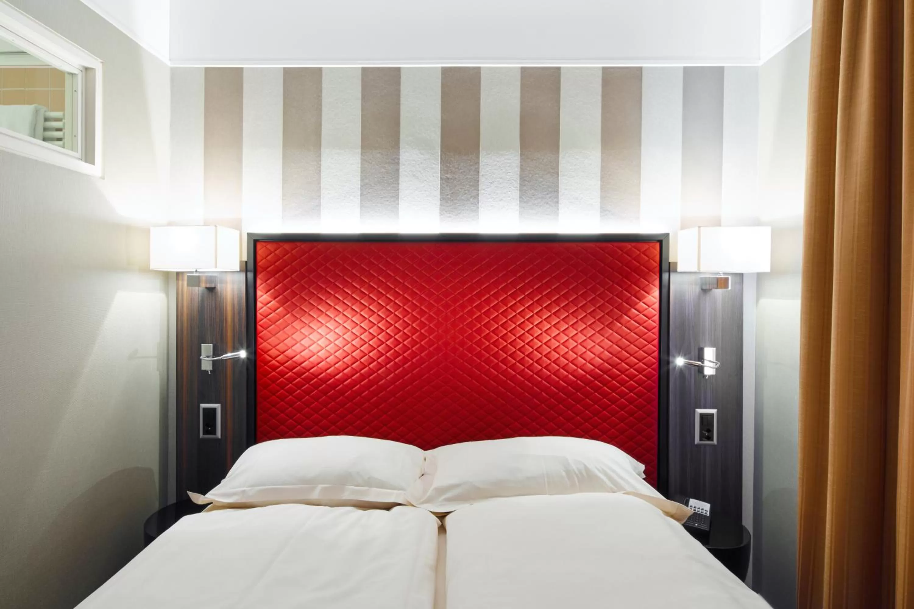 Bedroom, Bed in Royal St. Georges Hotel Interlaken - MGallery Collection