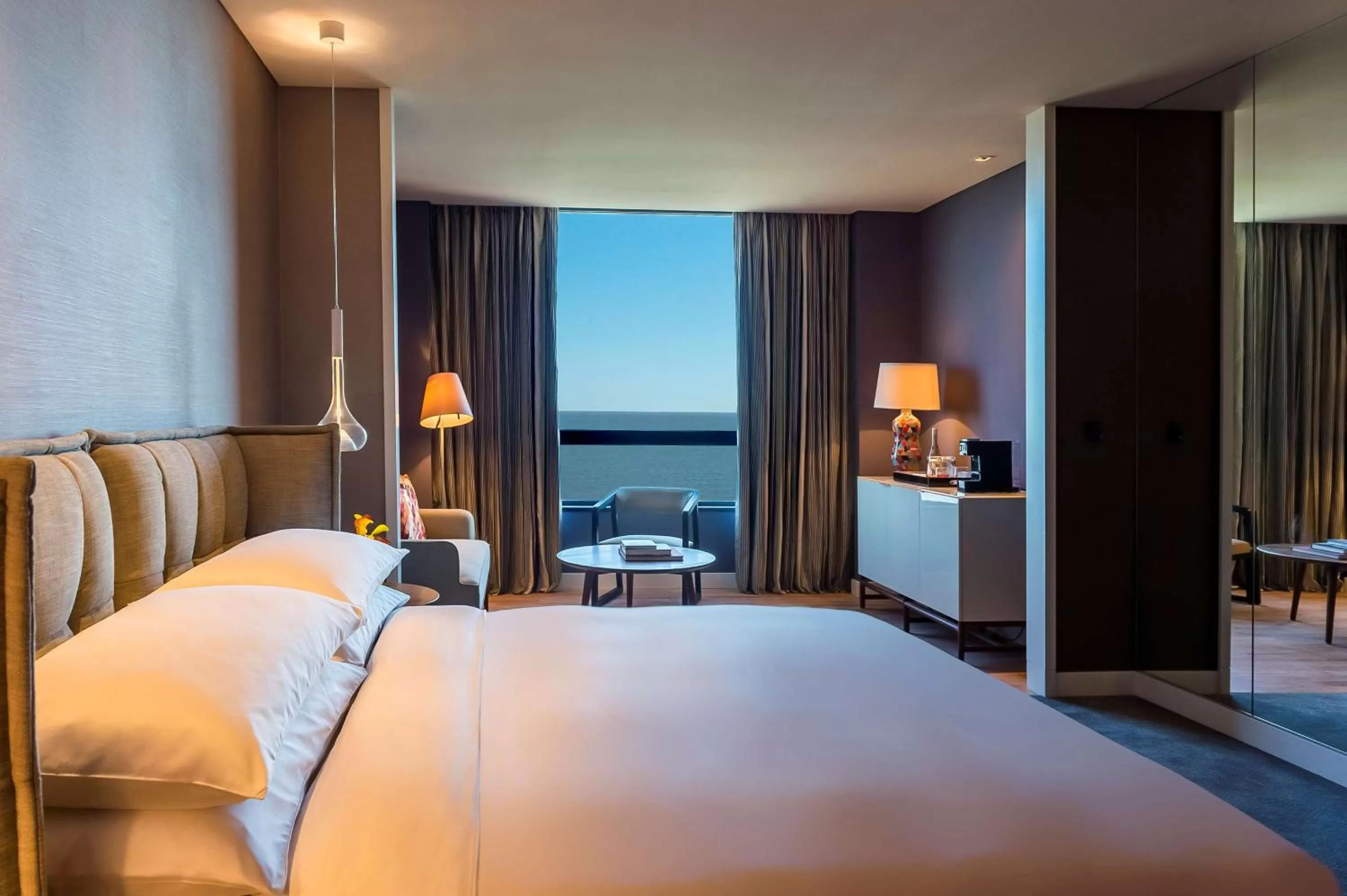 Photo of the whole room, Bed in Hyatt Centric Montevideo