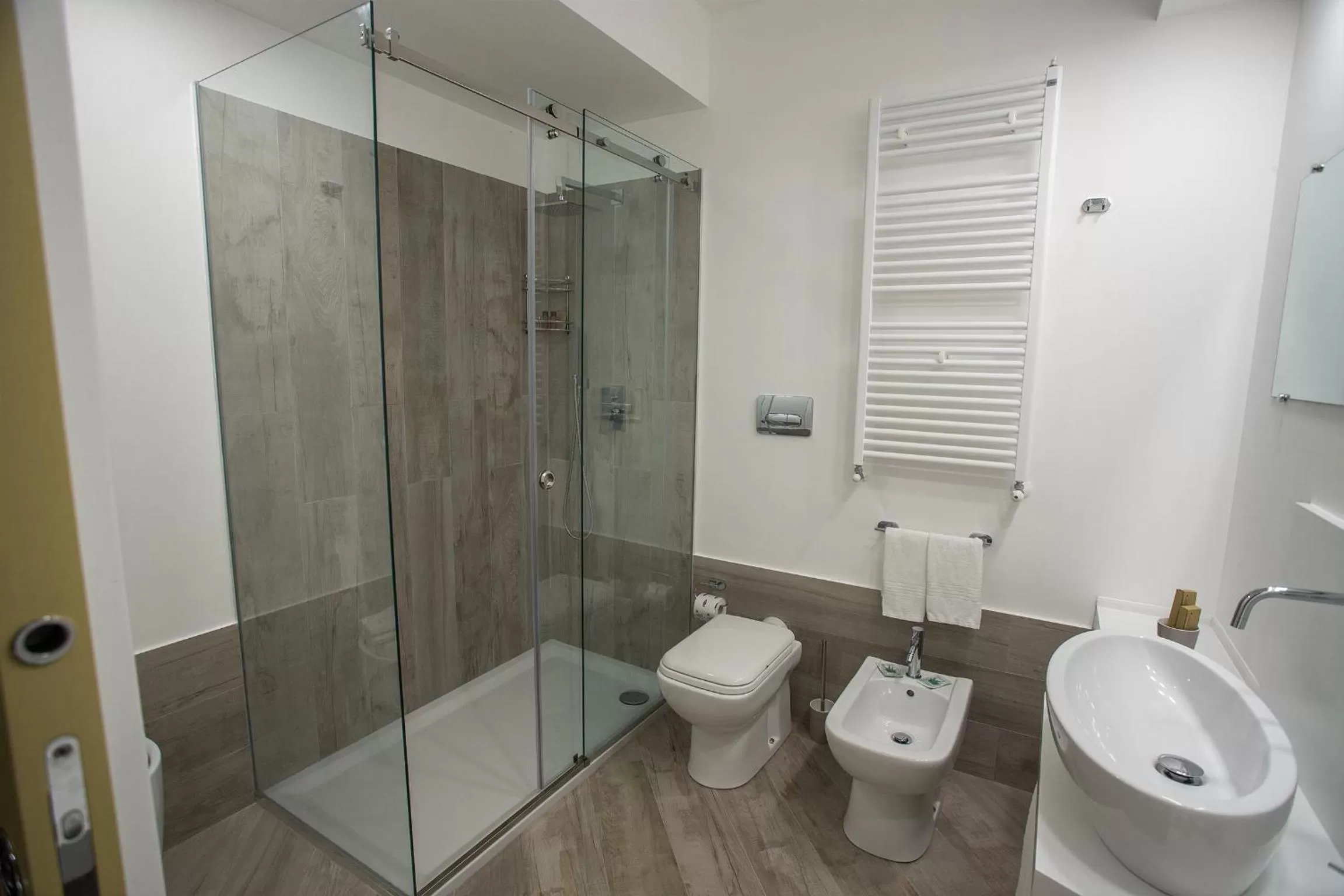 Bathroom in Tra Le Braccia di Morfeo