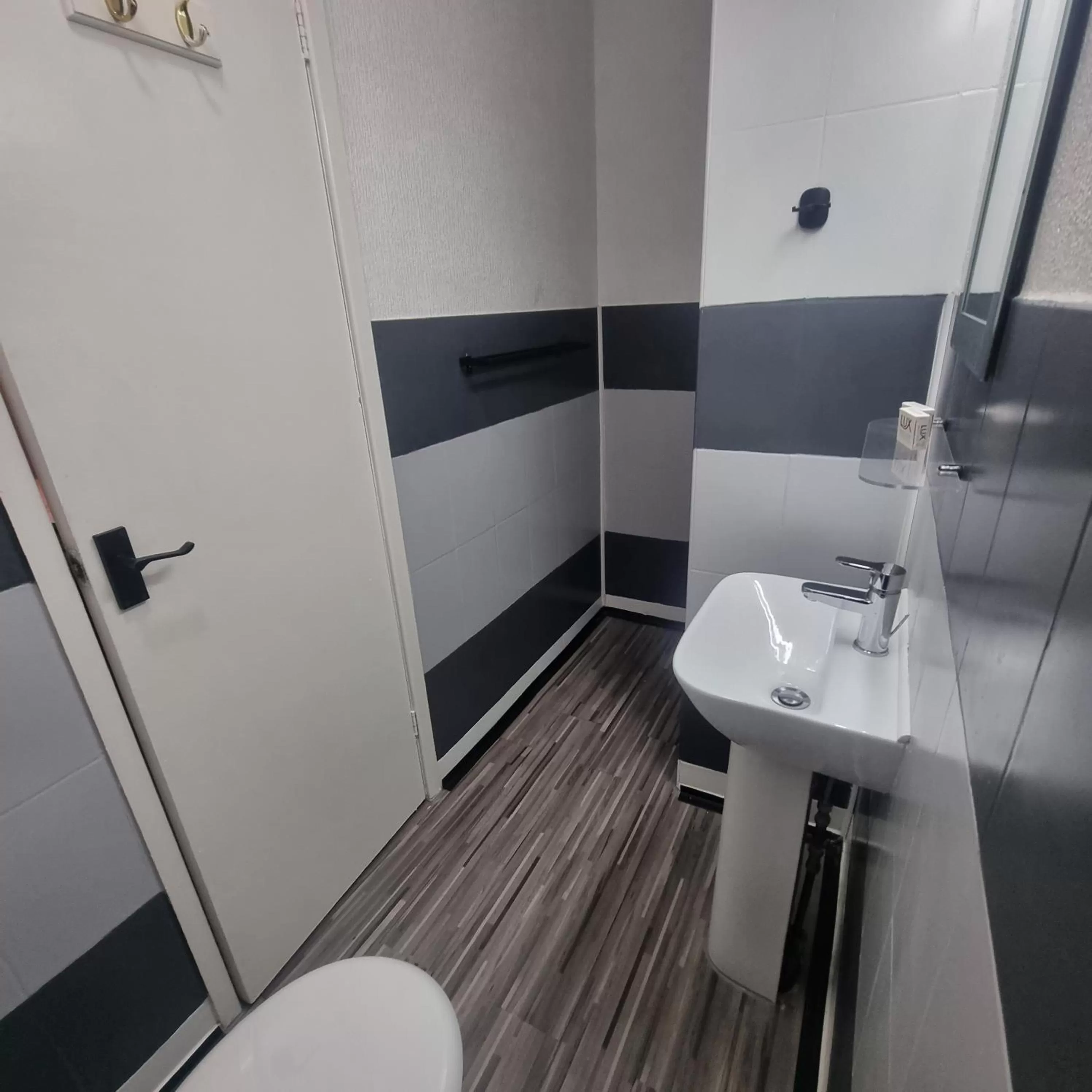 Palm Beach Hotel by the Sea