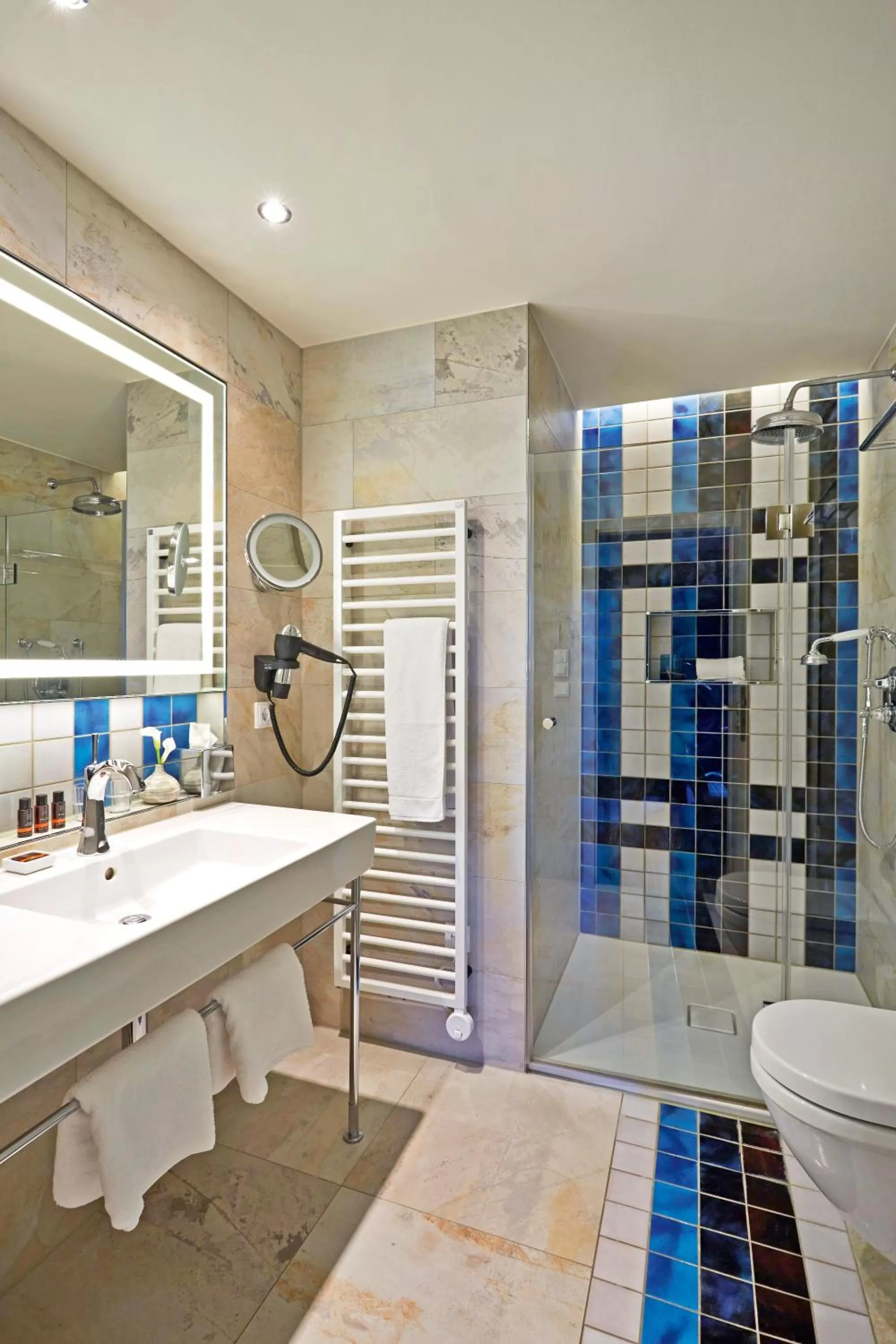 Bathroom in Aalernhüs hotel & spa