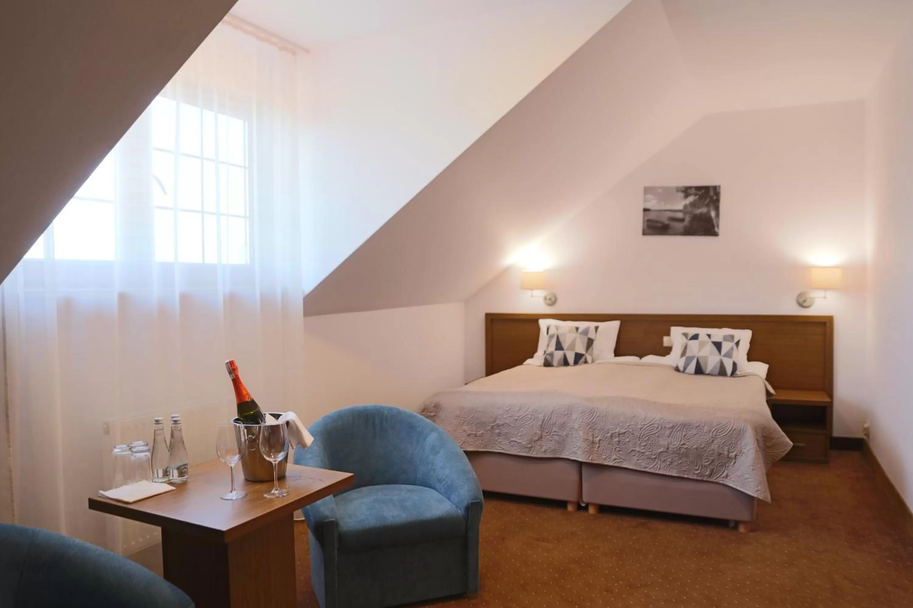 Bed in HOTEL CICHA WODA NIEPORĘT