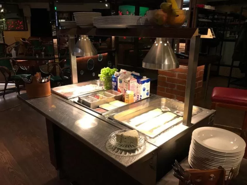 Breakfast in Hotel Carneval