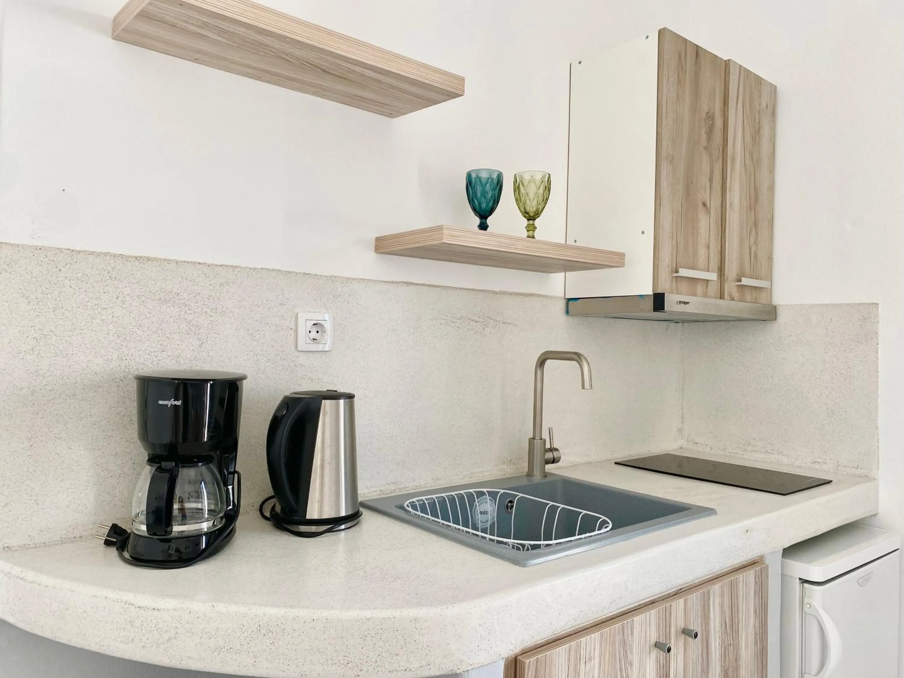 Kitchen or kitchenette in Fikas Hotel