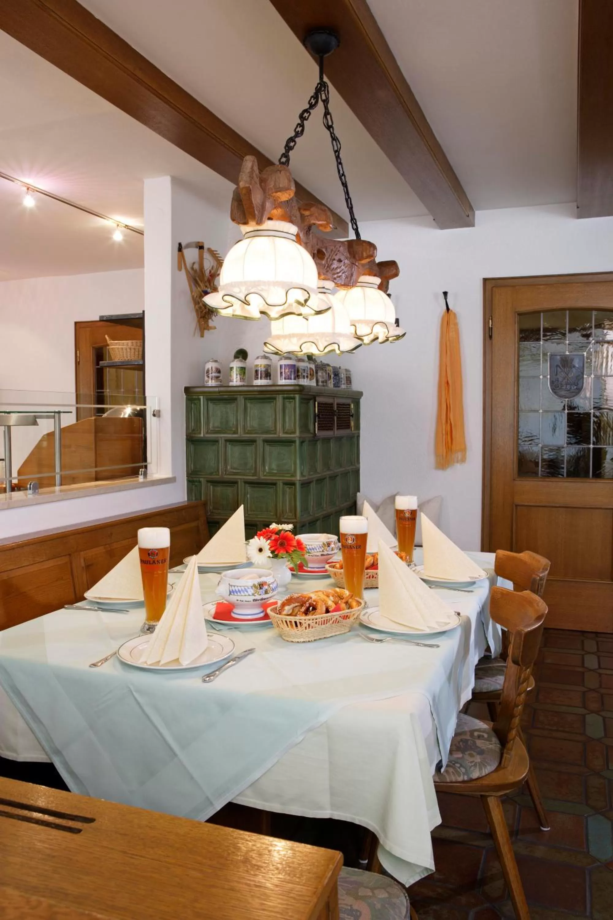 Restaurant/places to eat in Landhotel-Restaurant Huberhof Allershausen