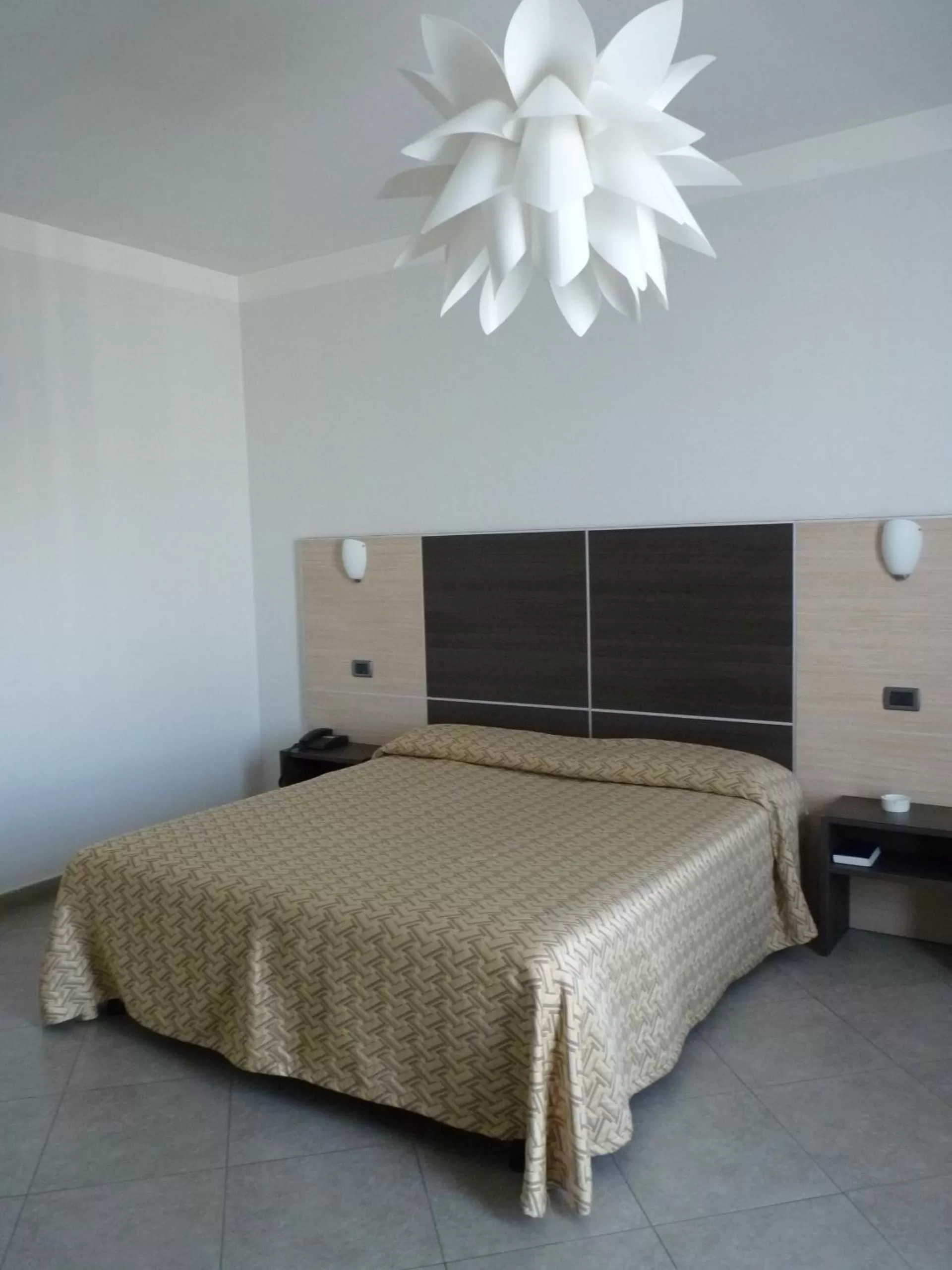 Photo of the whole room in Hotel Lux