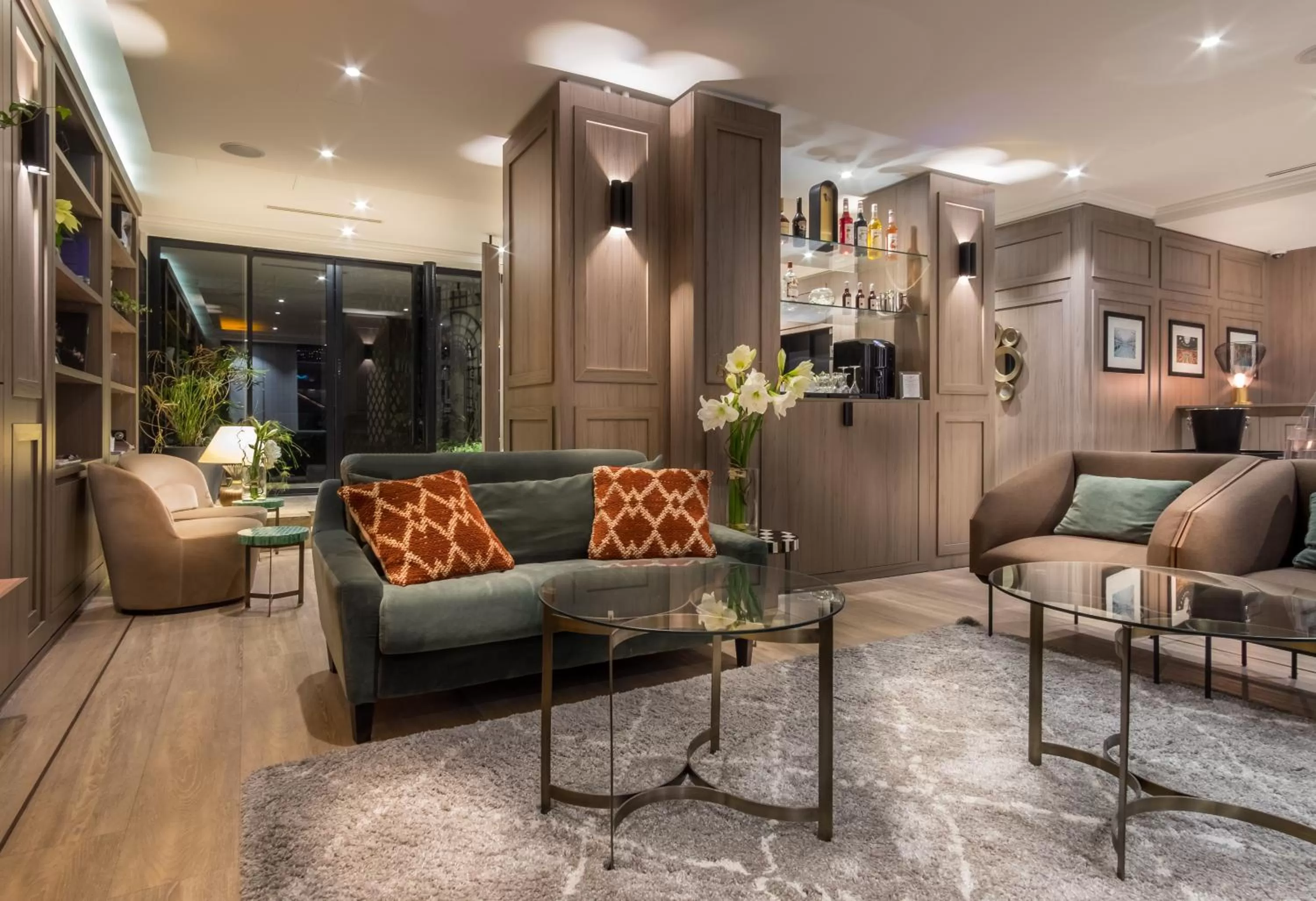 Lobby or reception in Waldorf Montparnasse