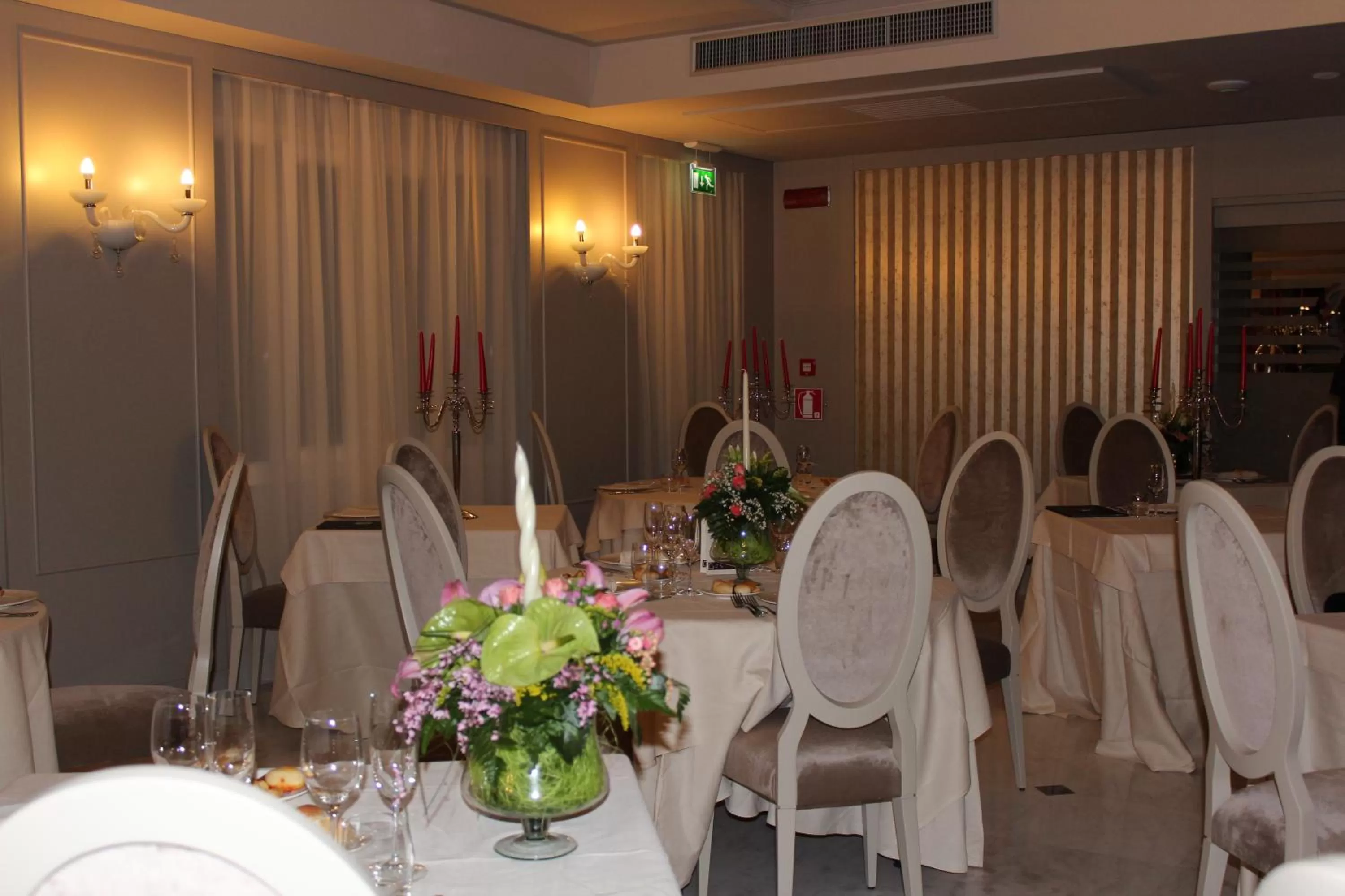 Restaurant/places to eat in Best Western Plus Hotel Perla Del Porto