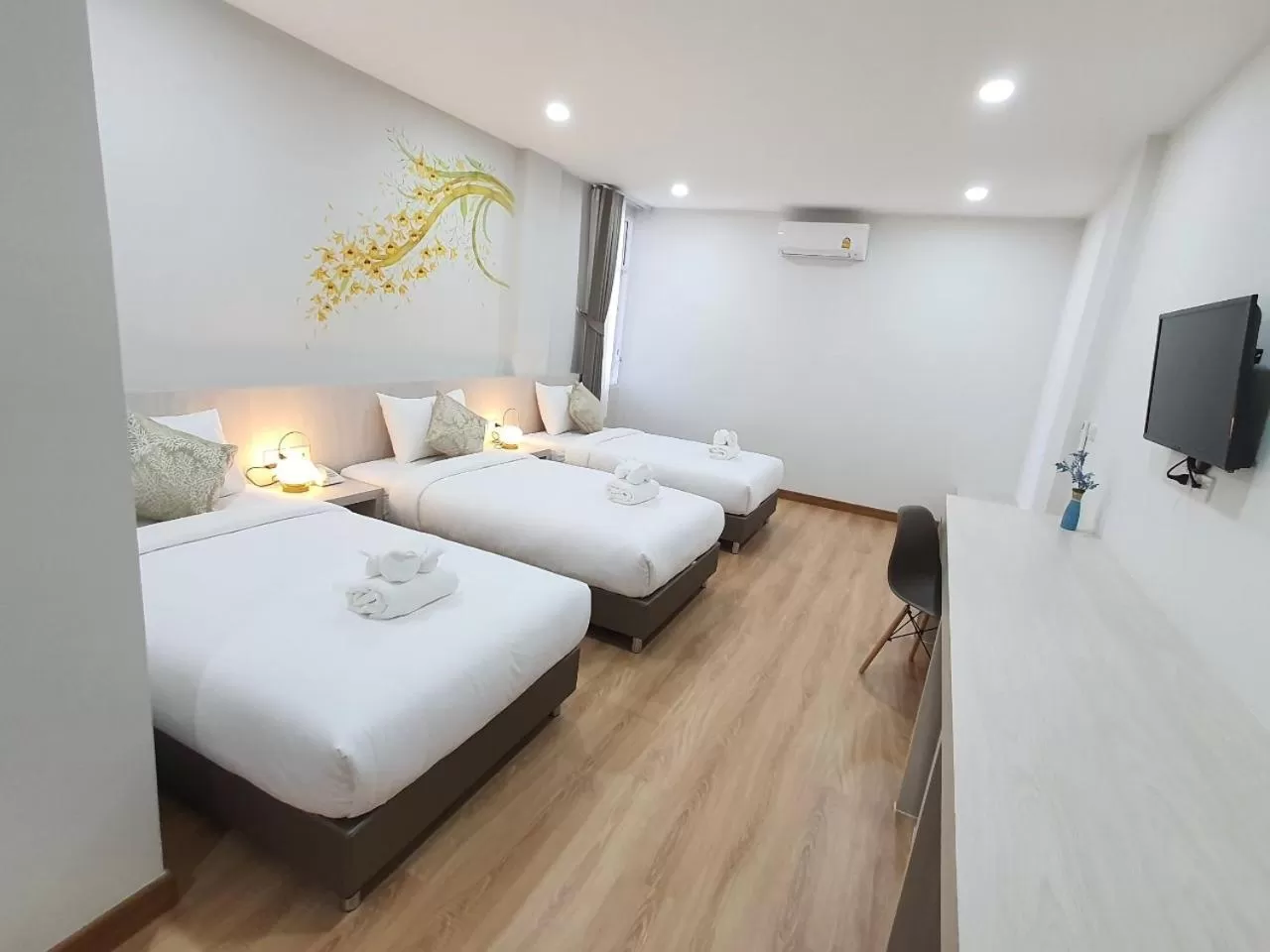 Bedroom, Bed in Lueangchan Orchid Hotel