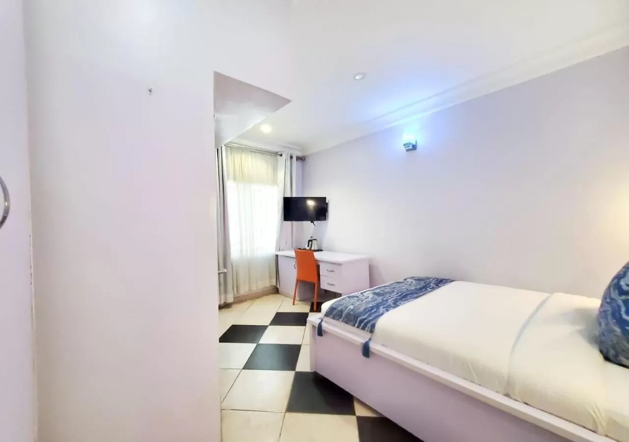 Bed in Medallion Hotels