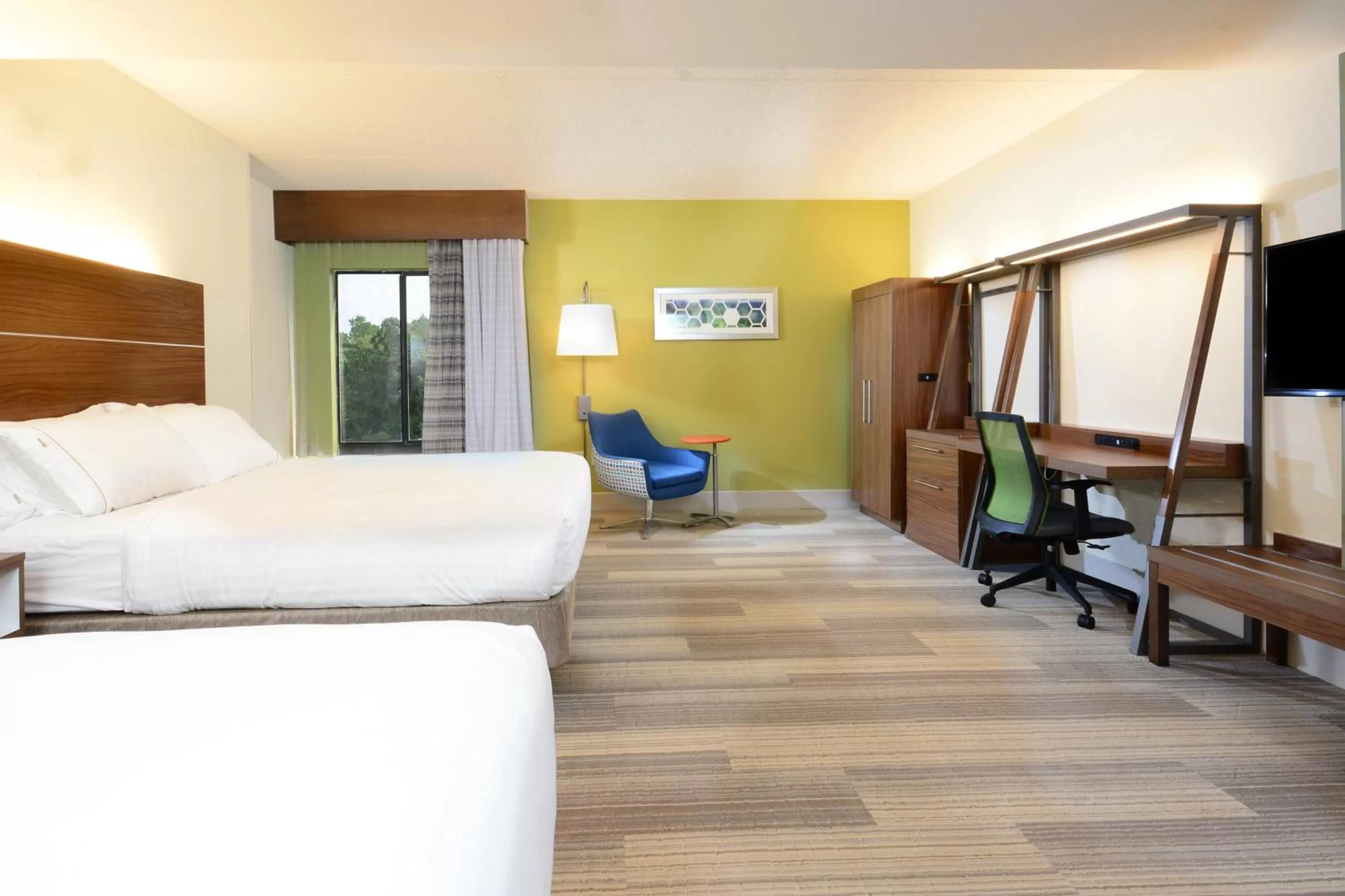 Photo of the whole room, Bed in Holiday Inn Express & Suites Raleigh Durham Airport at RTP by IHG