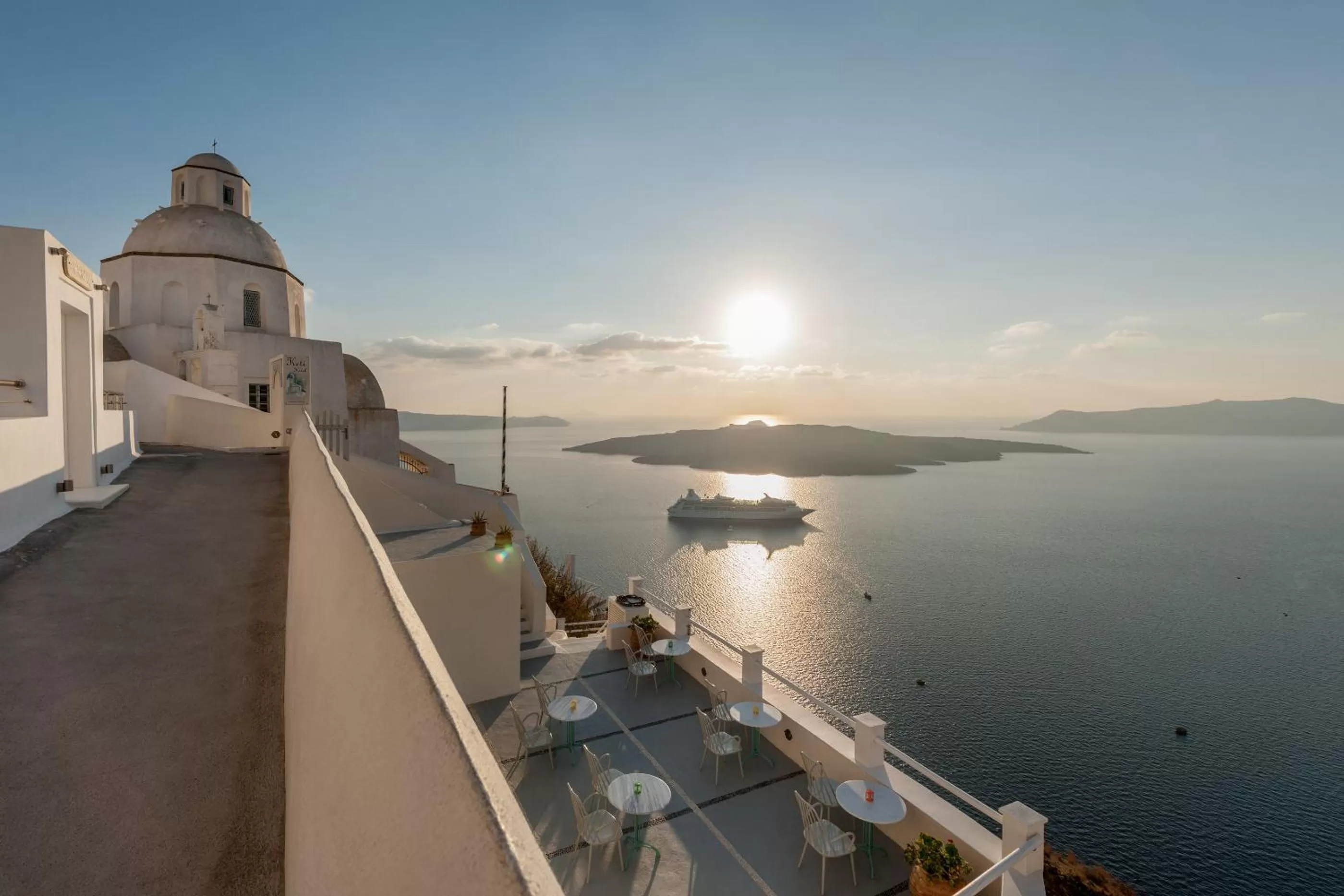 Facade/entrance in Keti Hotel